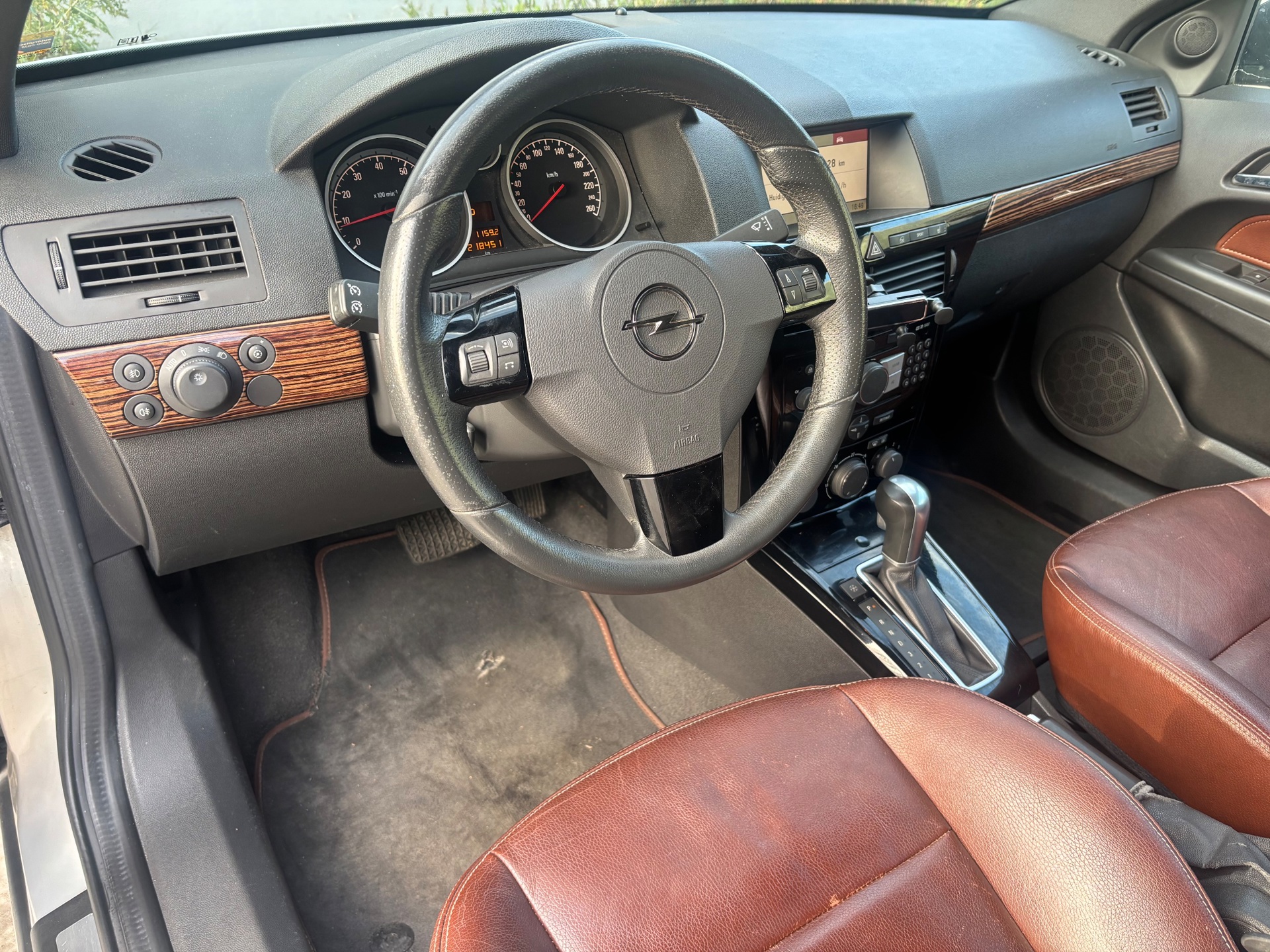 Foto van Opel Astra Twin Top