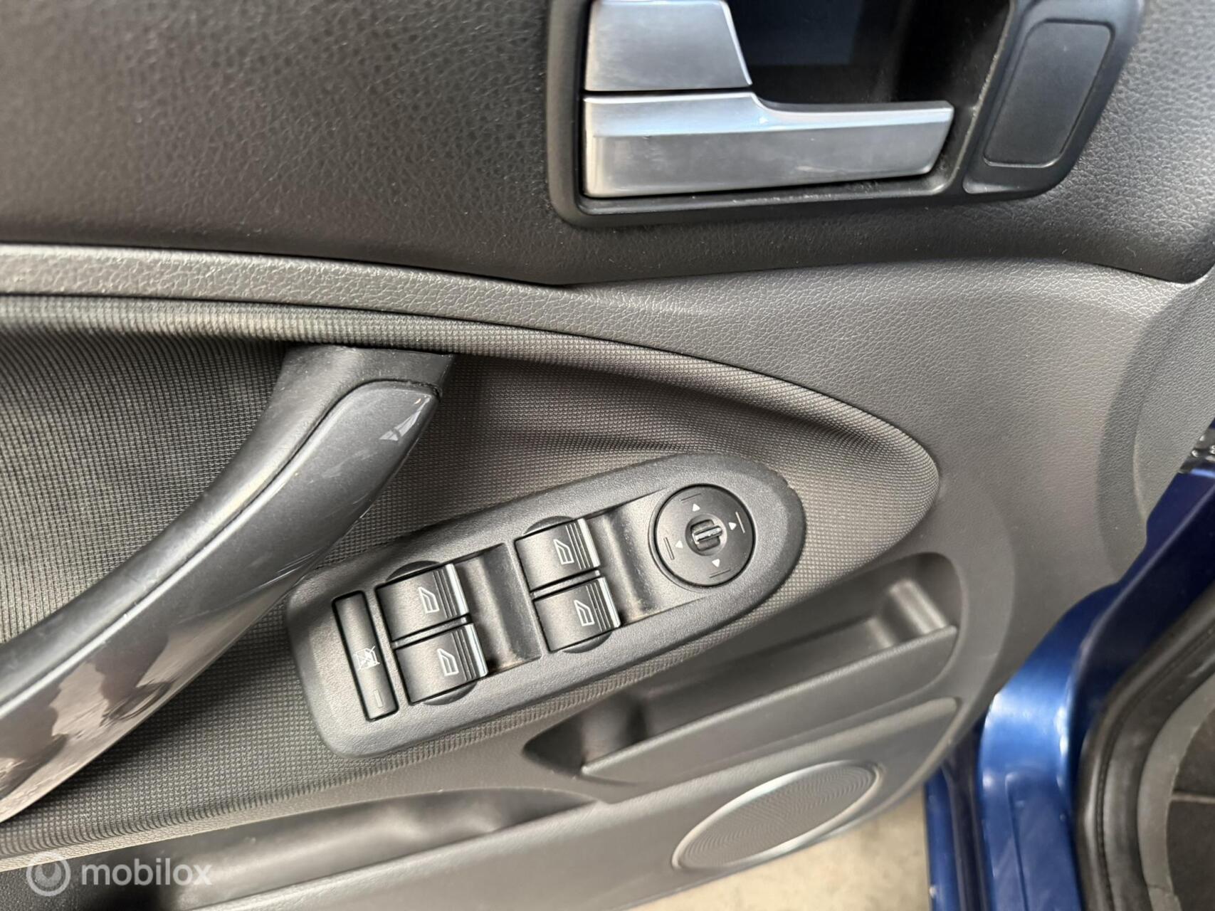 Foto van Ford C-max