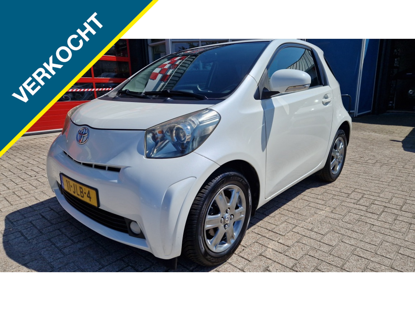 Toyota Toyota Iq 1.0 VVTi Aspiration 2009 - voorkant