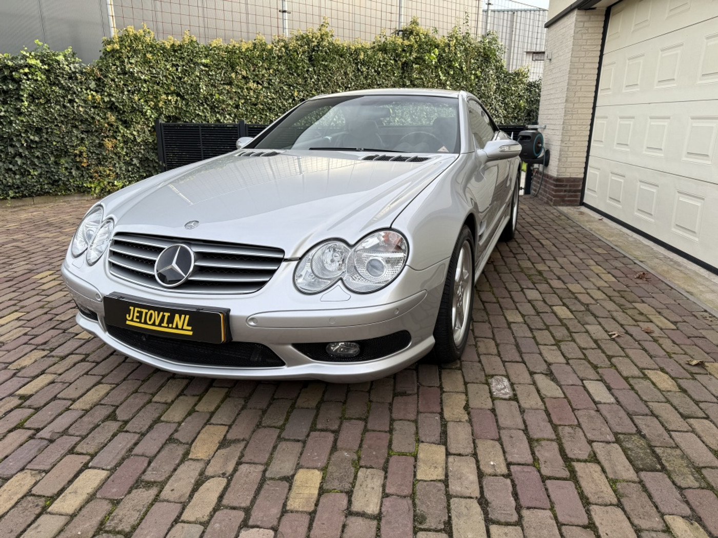 Foto van Mercedes-Benz SL 600