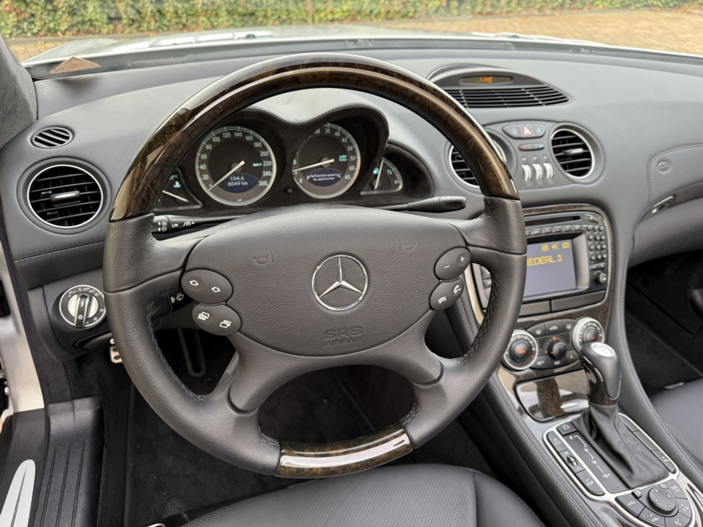 Foto van Mercedes-Benz SL 600