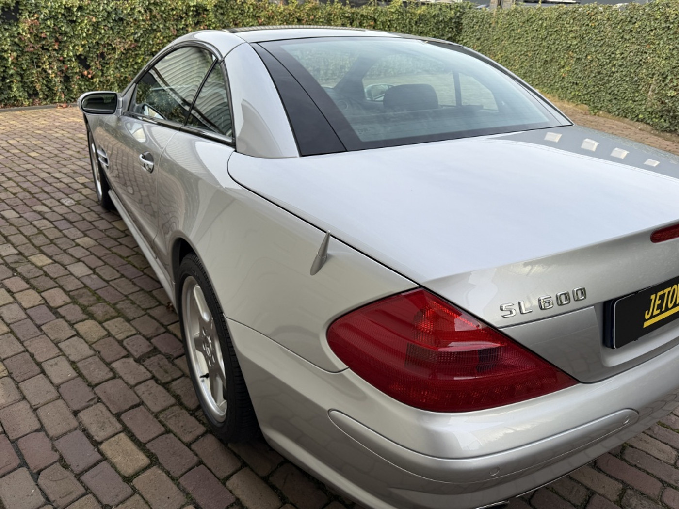 Foto van Mercedes-Benz SL 600