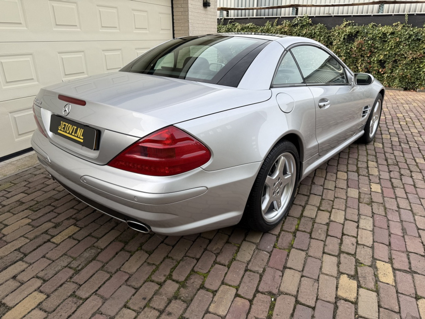 Foto van Mercedes-Benz SL 600
