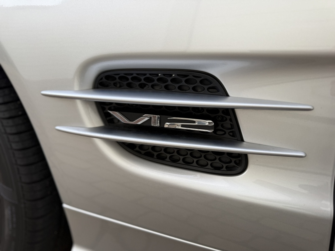 Foto van Mercedes-Benz SL 600