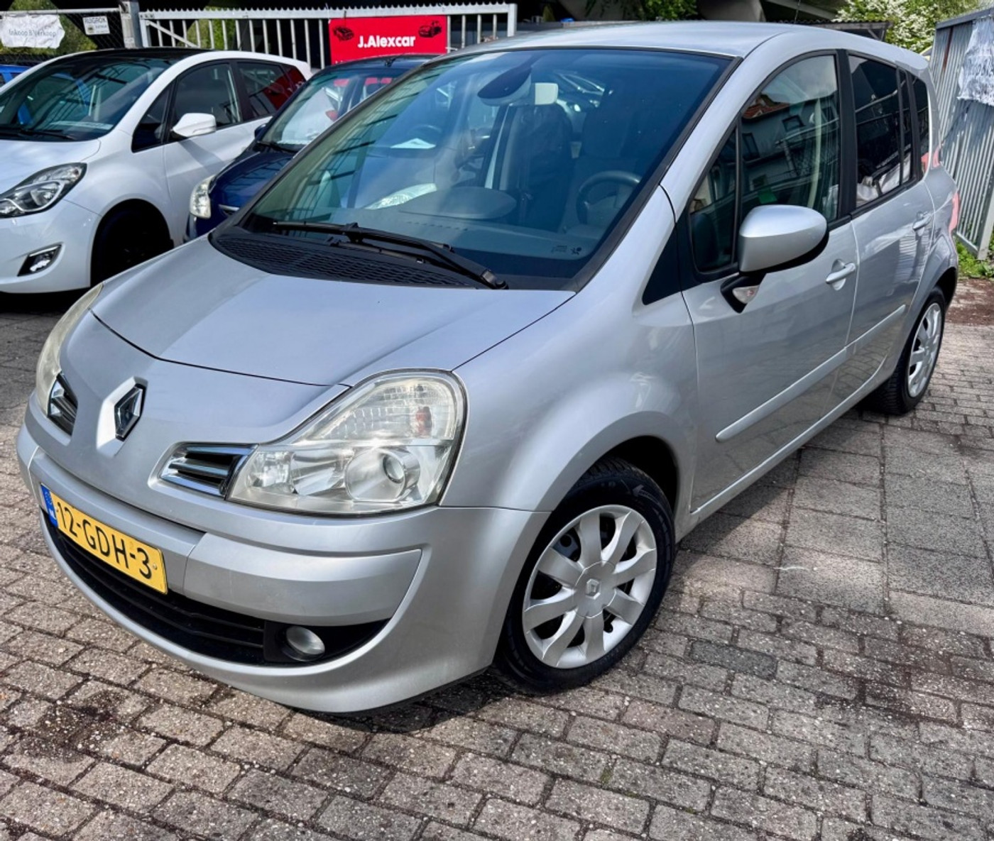 Renault Modus 1.2 TCE Dynamique 2008 - voorkant