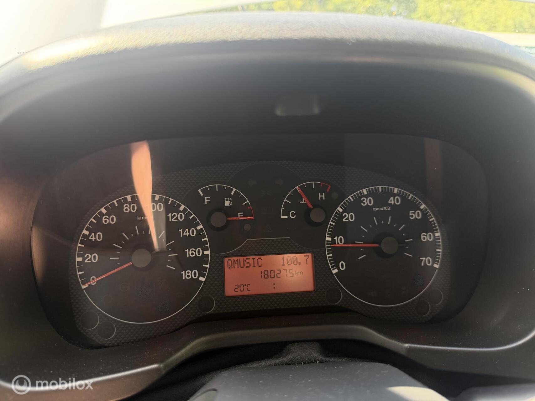 Foto van Peugeot Peugeot Bipper
