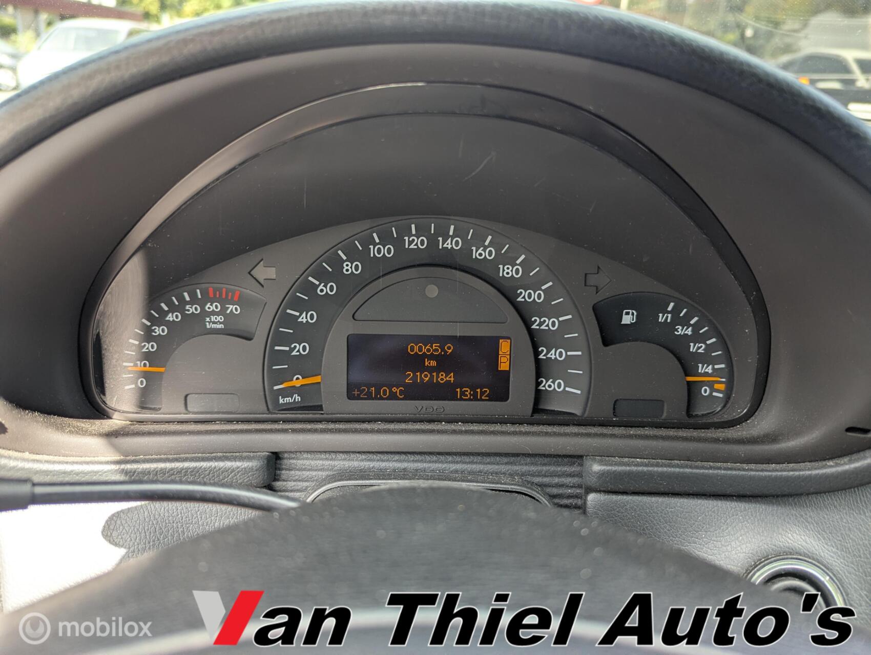 Foto van Mercedes-Benz C 180 Kompressor