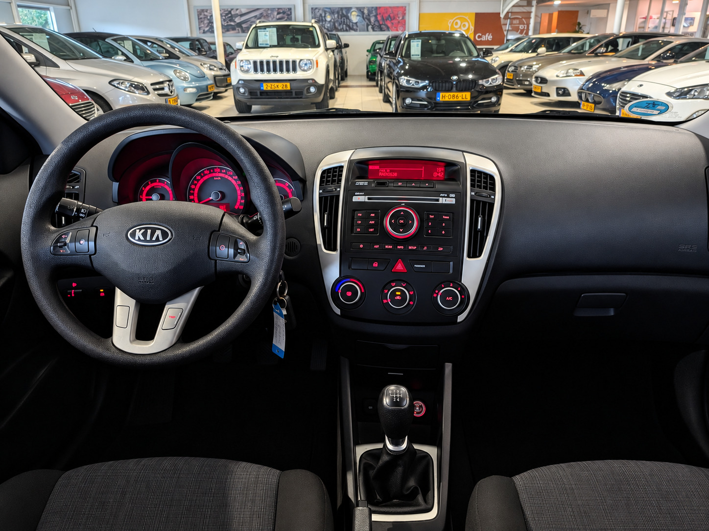 Foto van Kia Cee D