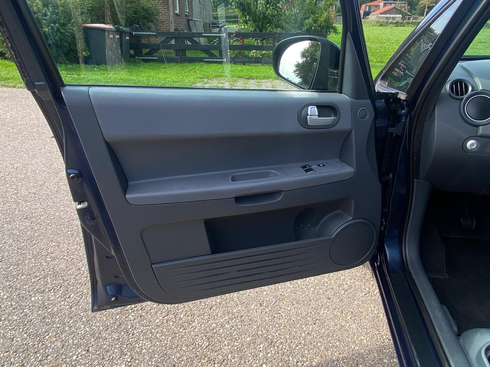 Foto van Mitsubishi Mitsubishi Colt