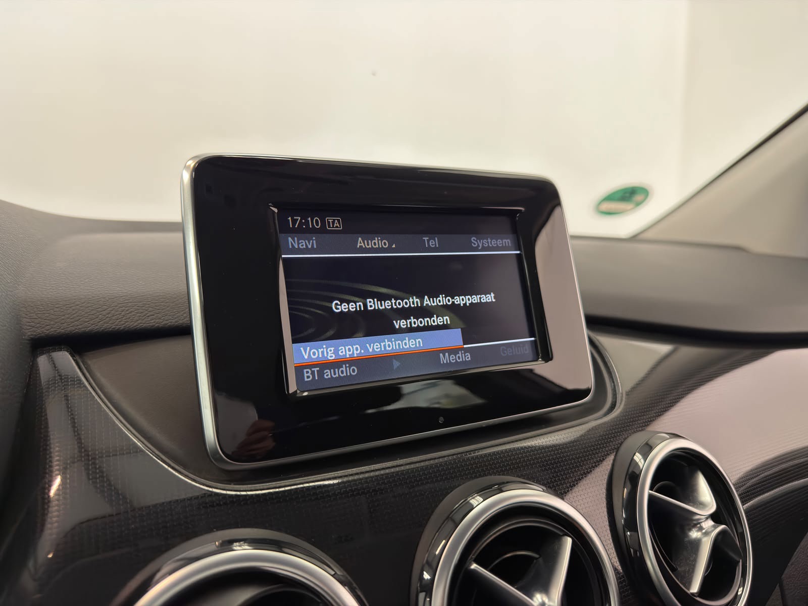 Foto van Mercedes-Benz B 180