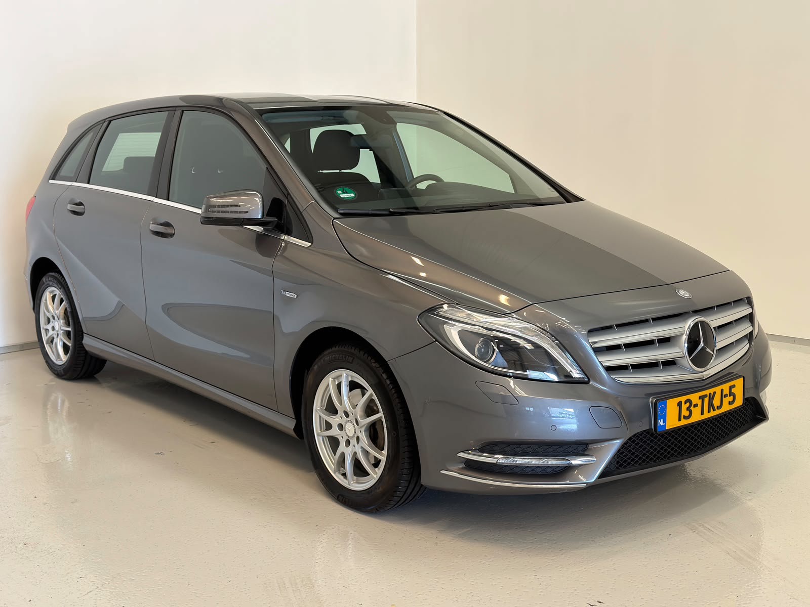 Foto van Mercedes-Benz B 180