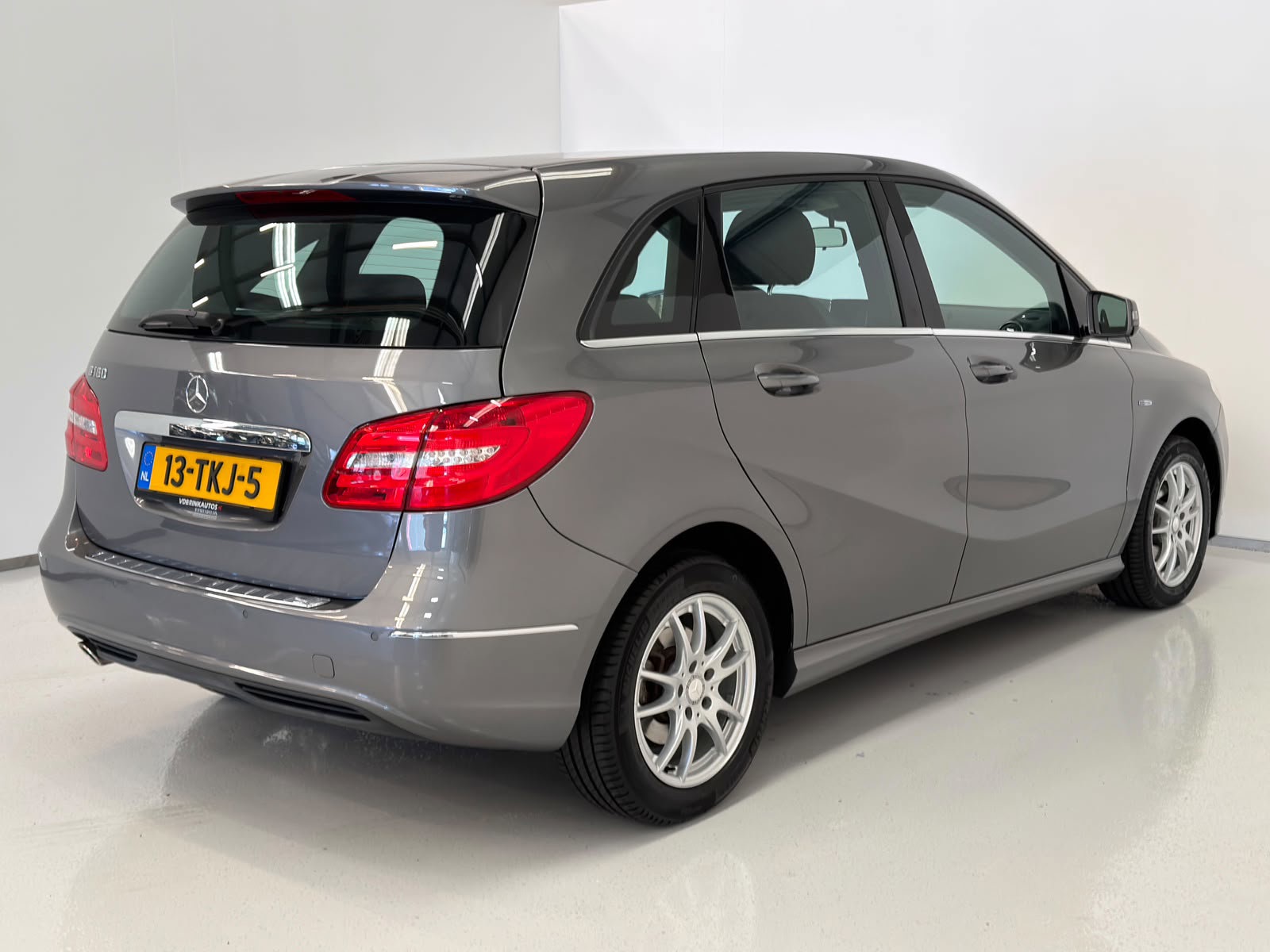 Foto van Mercedes-Benz B 180