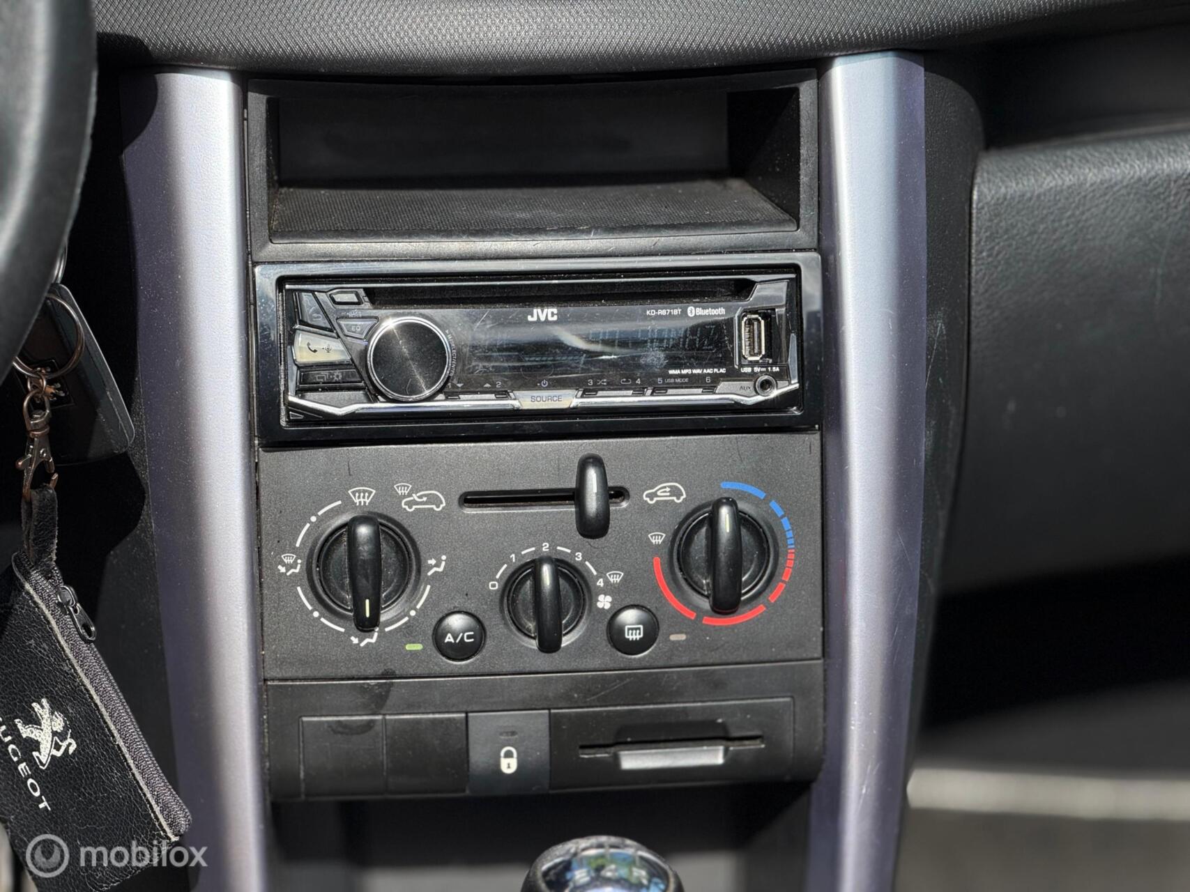 Foto van Peugeot 207 CC
