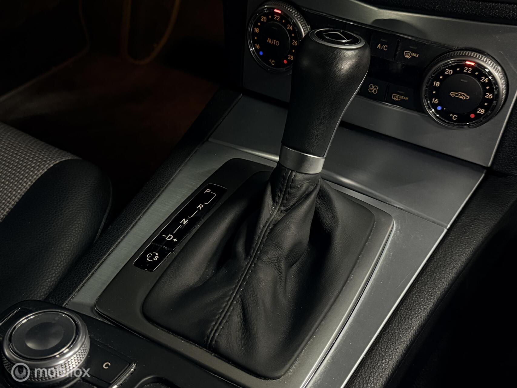 Foto van Mercedes-Benz C 180 Kompressor