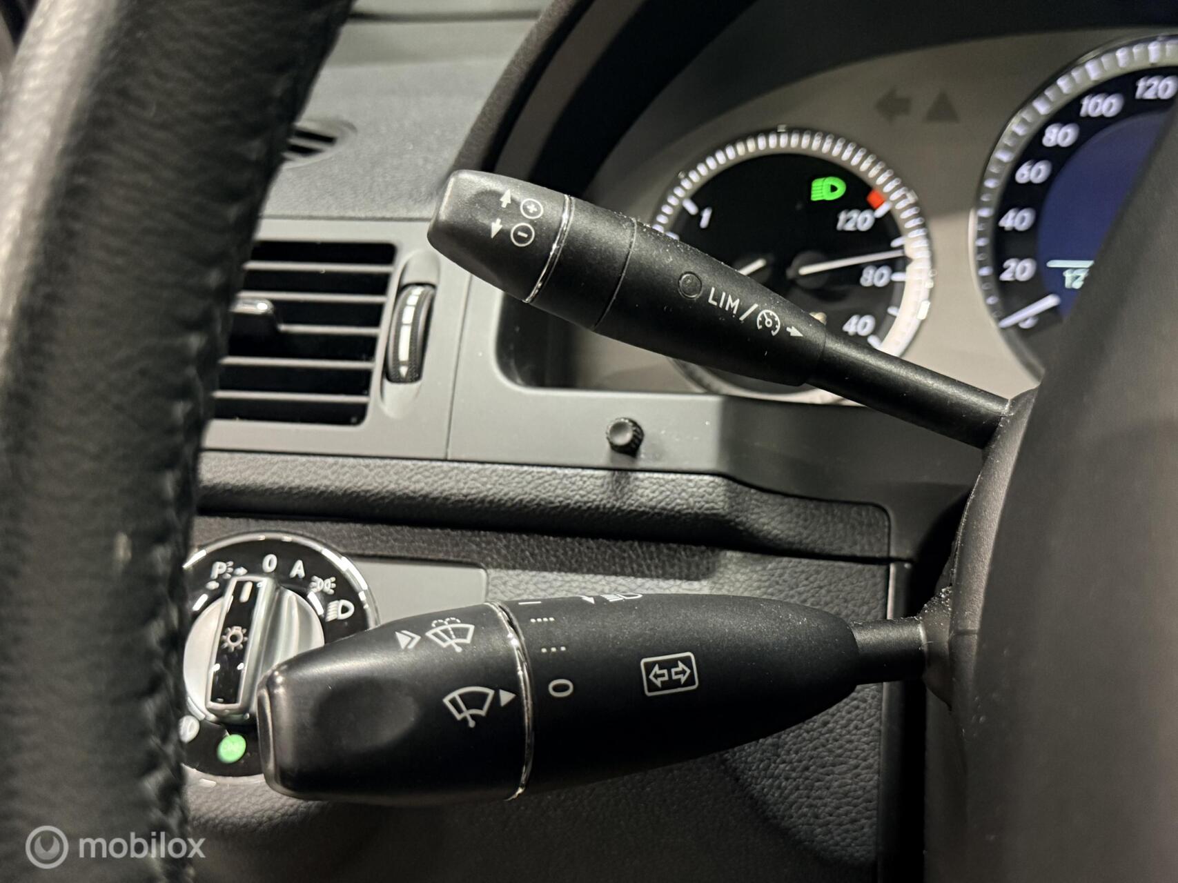 Foto van Mercedes-Benz C 180 Kompressor