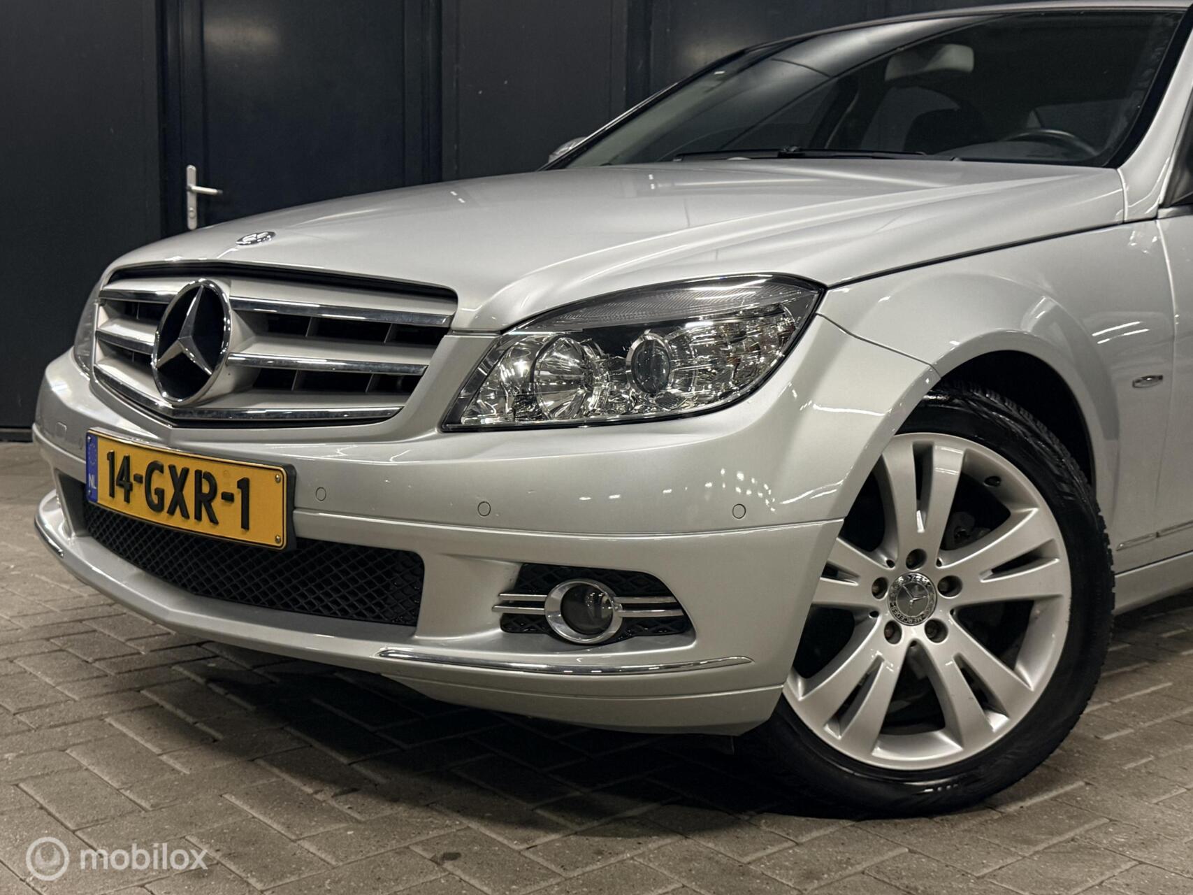 Foto van Mercedes-Benz C 180 Kompressor