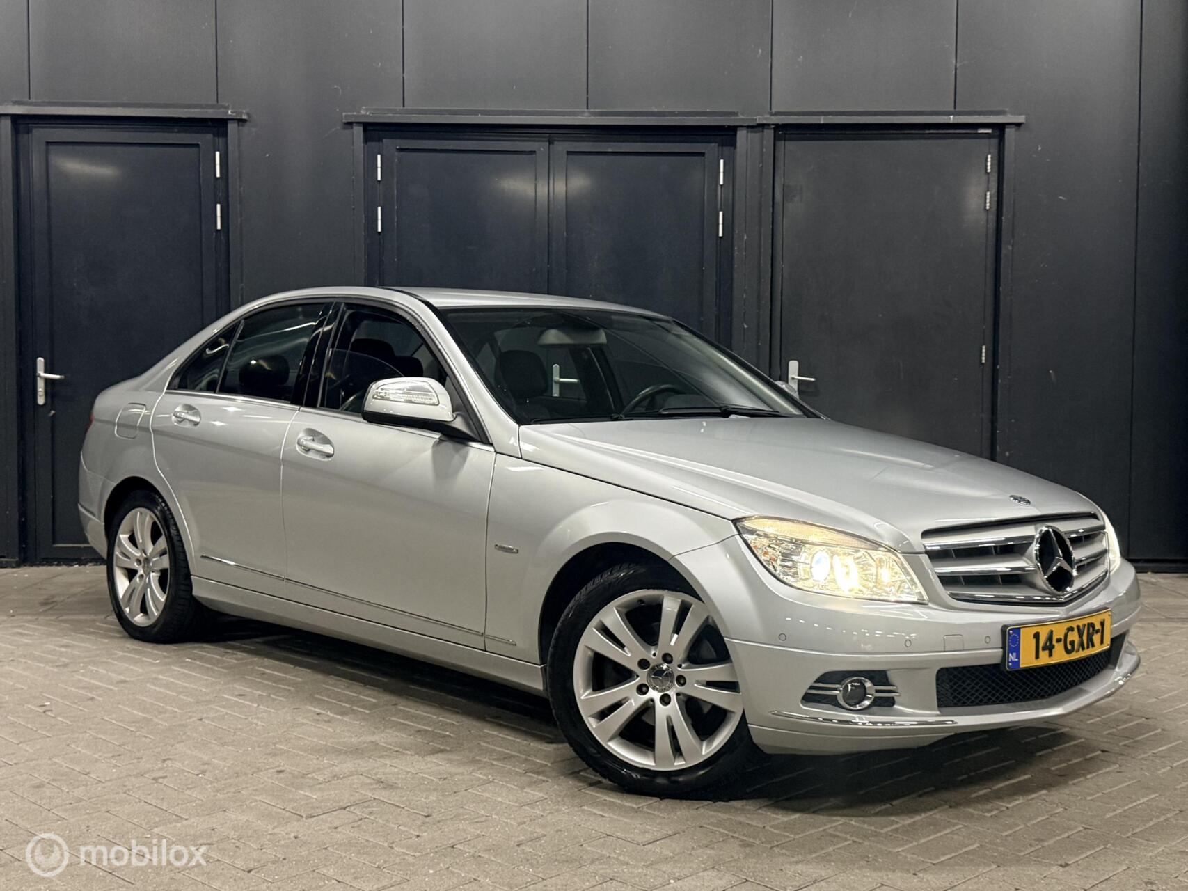 Foto van Mercedes-Benz C 180 Kompressor