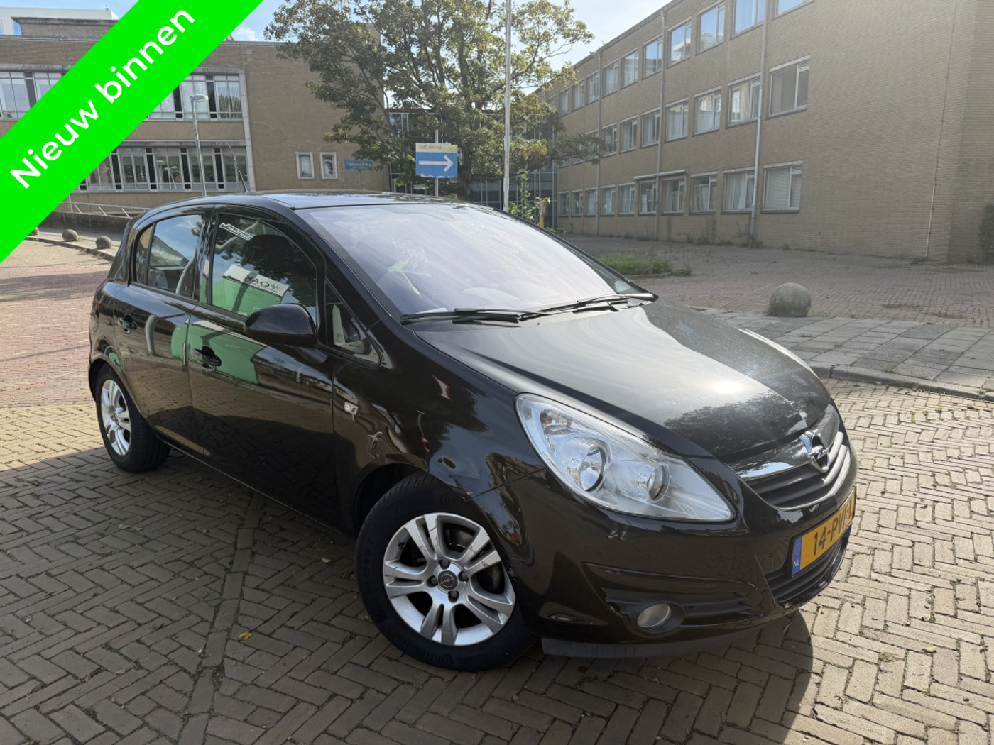 Opel Corsa 1.3 CDTi Leer|Stoelverw|Clima|Sensoren 2011 - voorkant