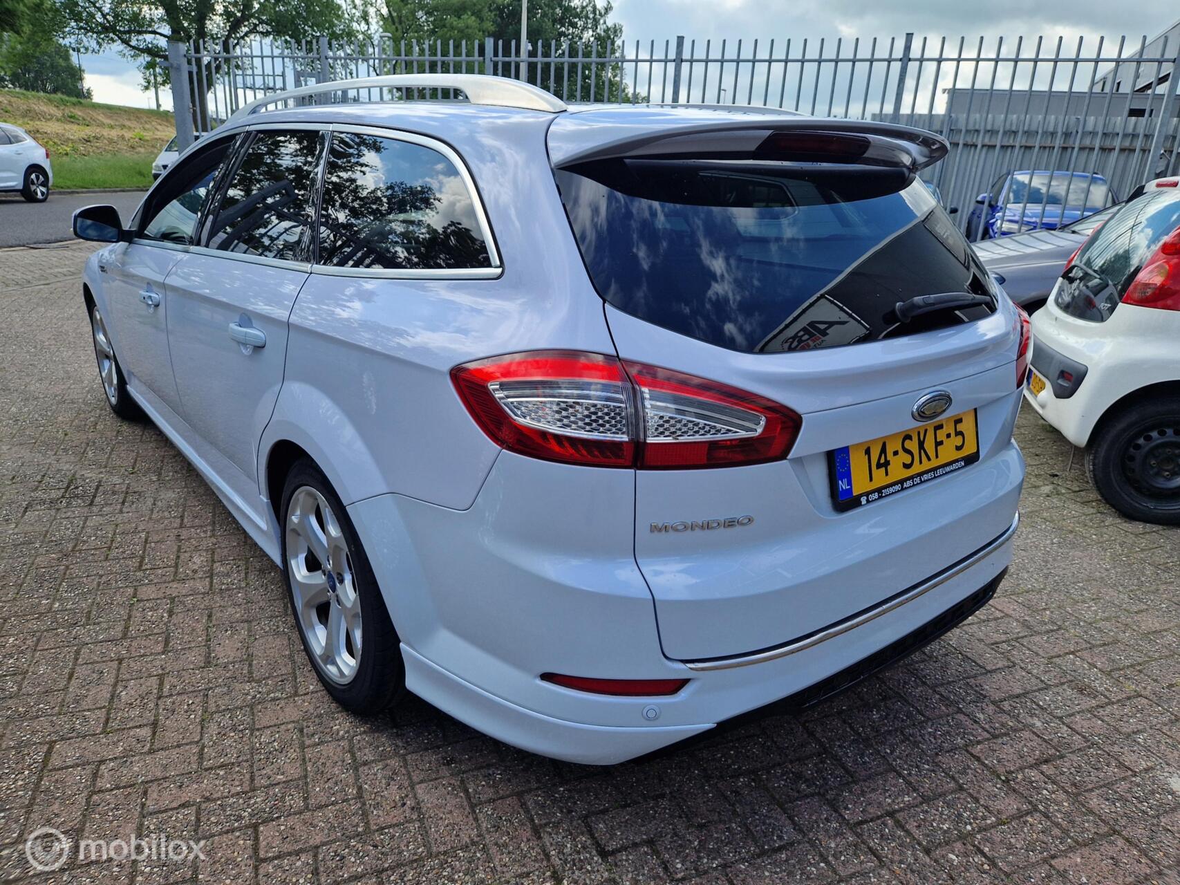 Foto van Ford Mondeo