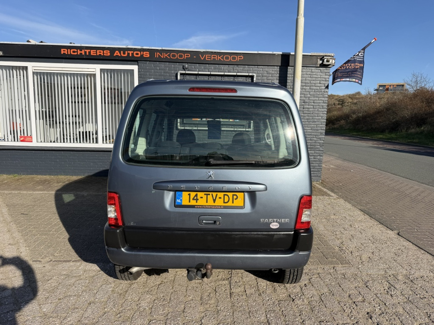 Foto van Peugeot Partner