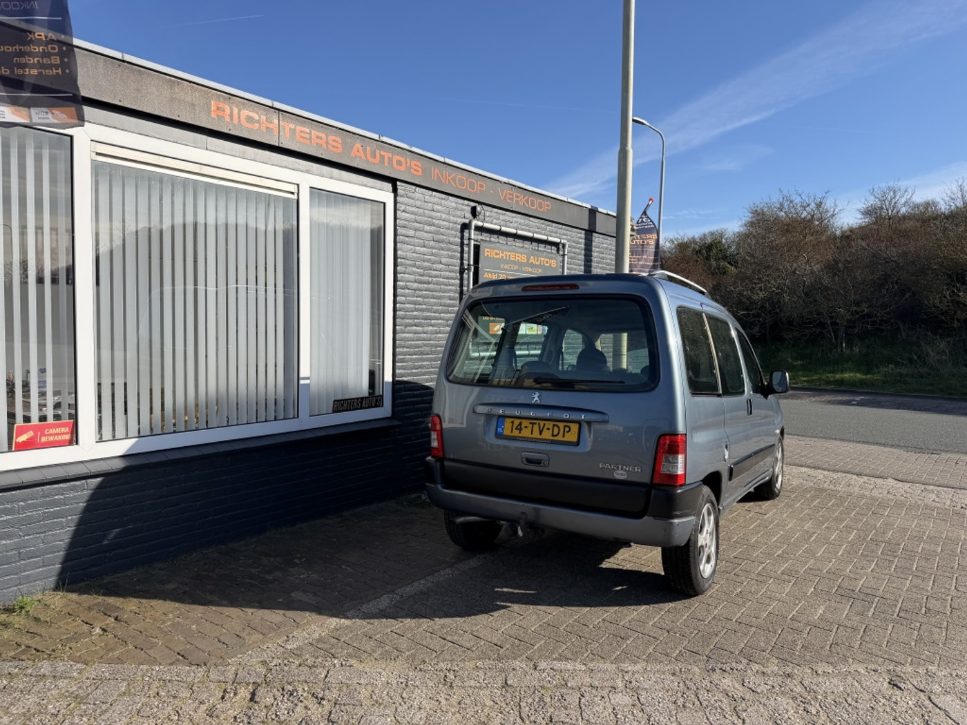 Foto van Peugeot Partner