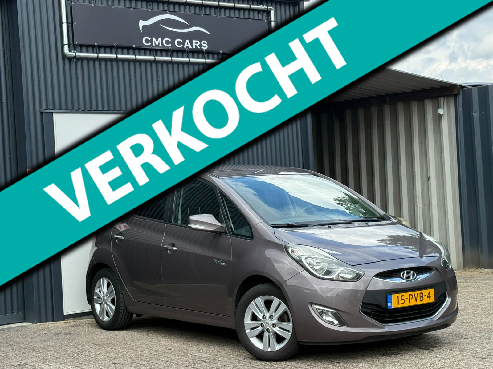 Hyundai Ix20 1.6i i-Vision 125PK!! RIJDTSUPER!! APK5-27!! 2011 - voorkant