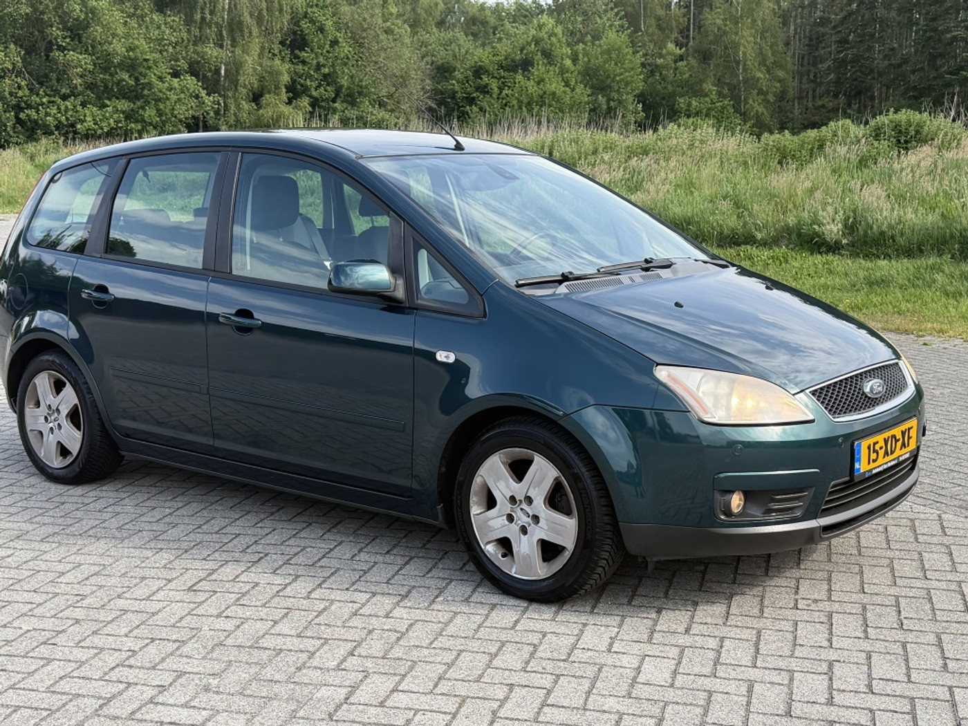 Ford Focus C-max 2.0-16V AIRCO NAVIGATIE CRUISE APK:FEb 2027 2007 - voorkant