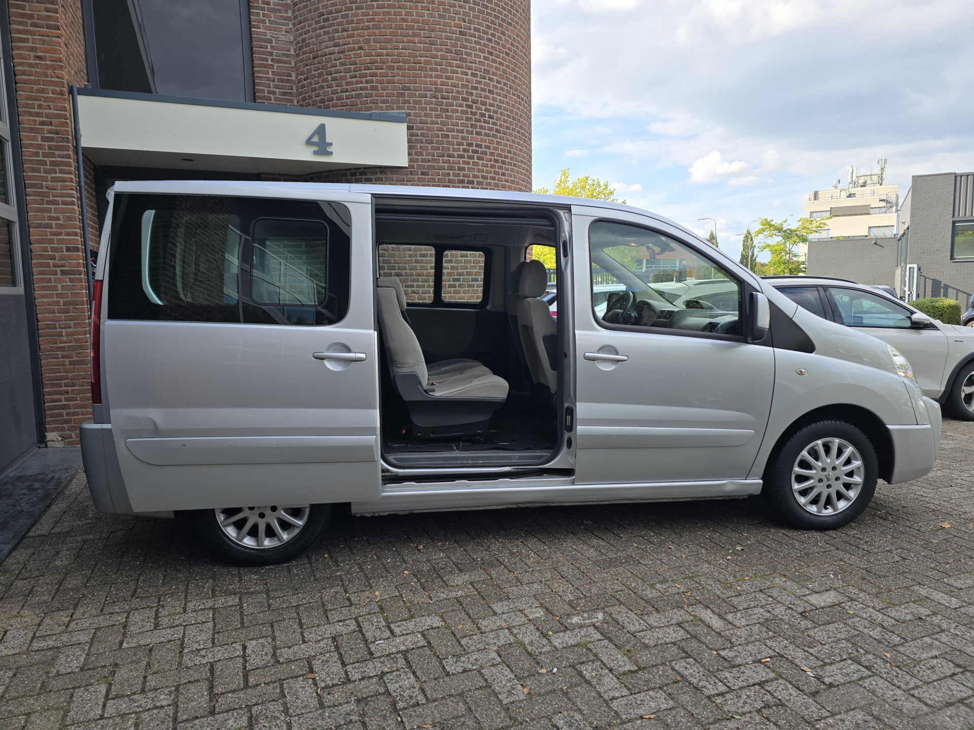 Foto van Peugeot Expert