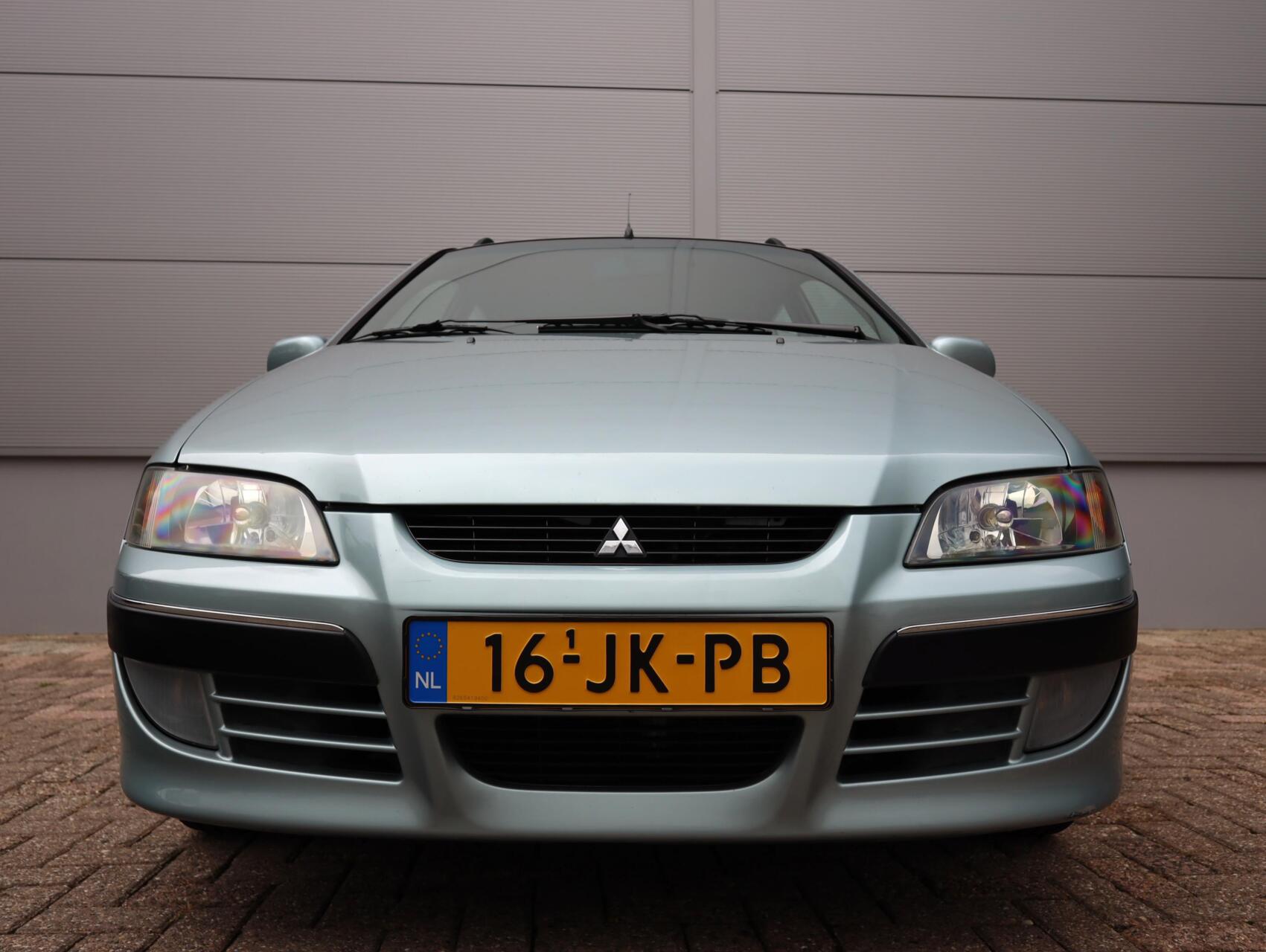 Foto van Mitsubishi Space Star