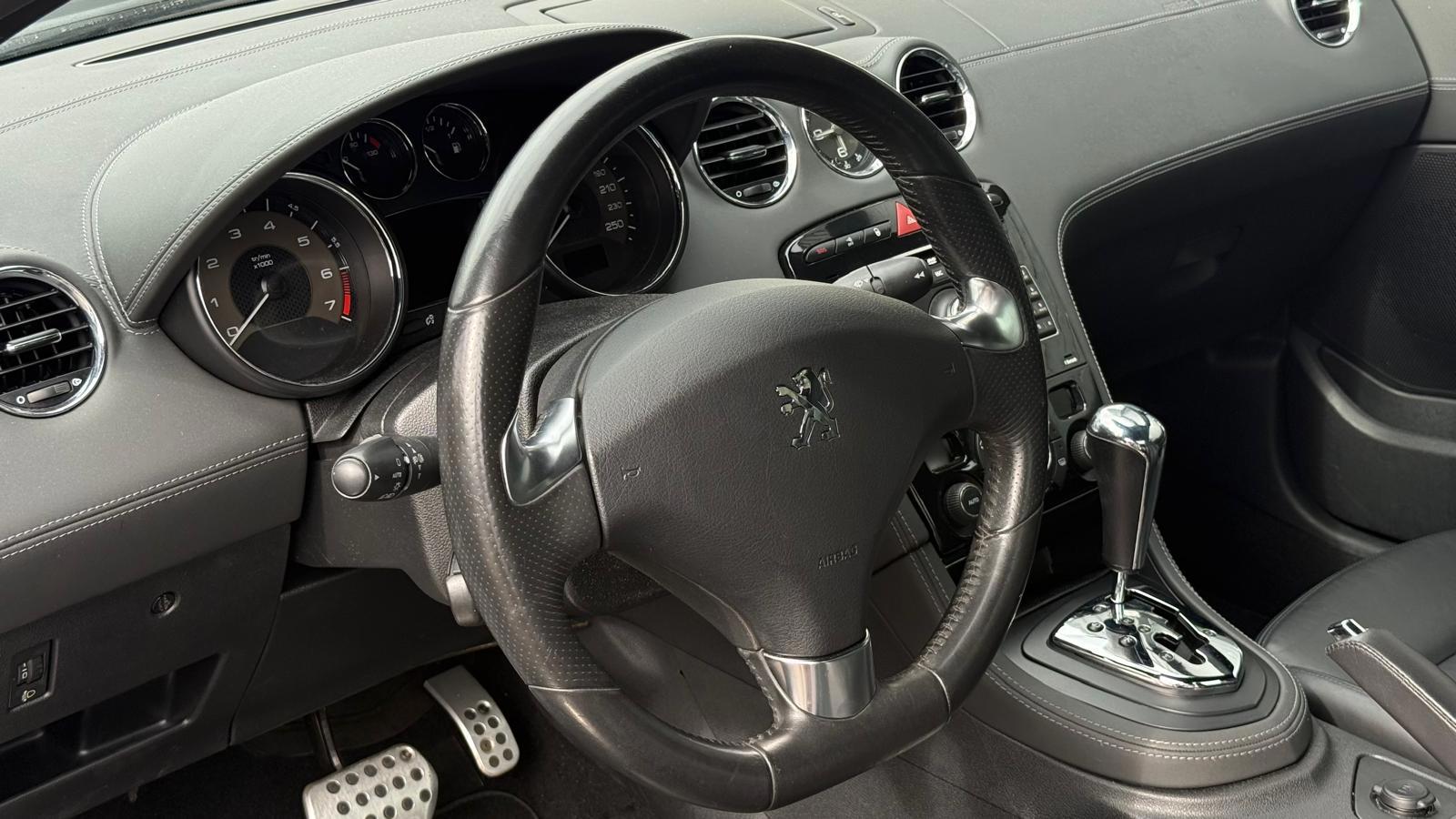 Foto van Peugeot RCZ