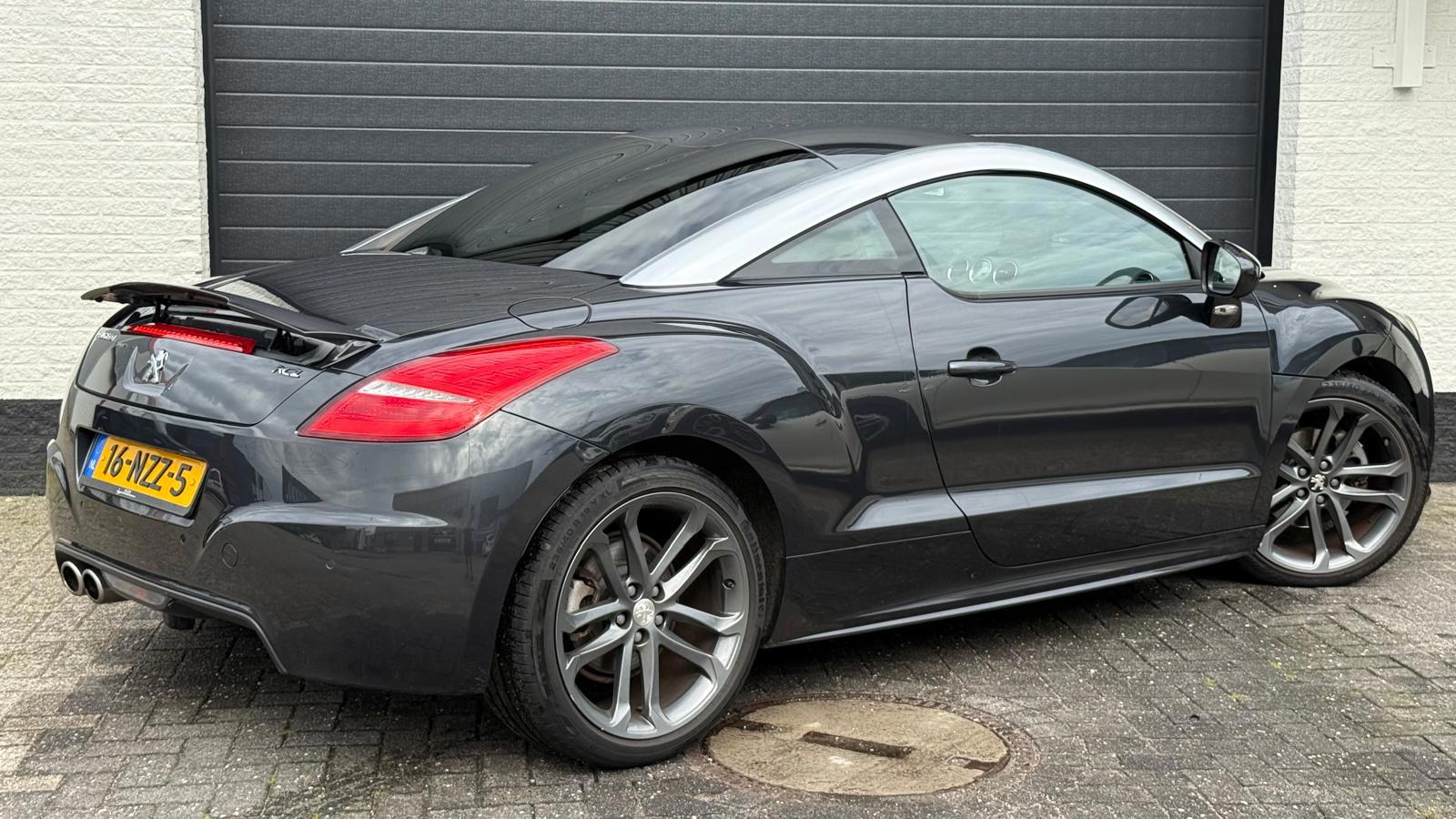 Foto van Peugeot RCZ