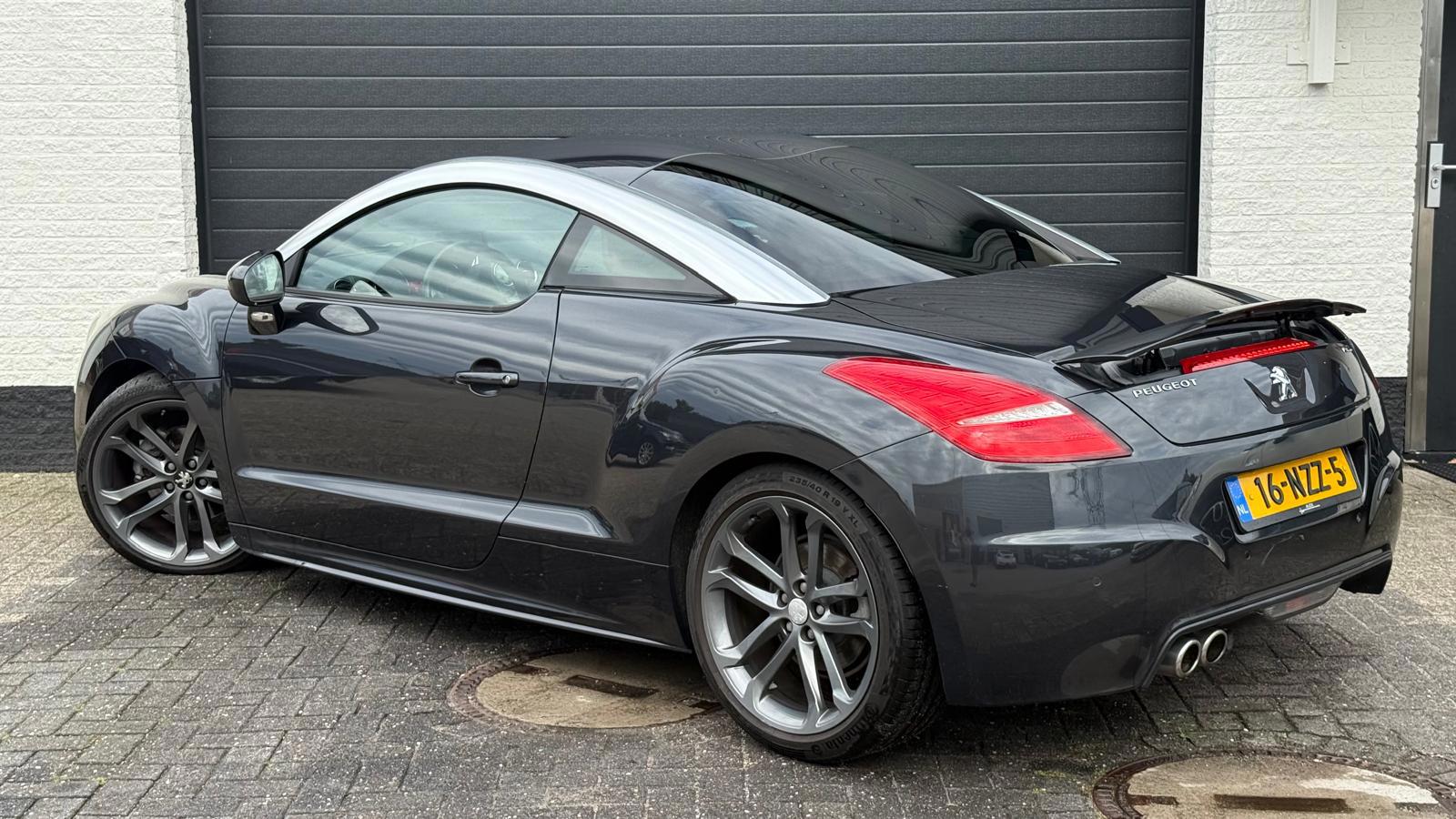 Foto van Peugeot RCZ