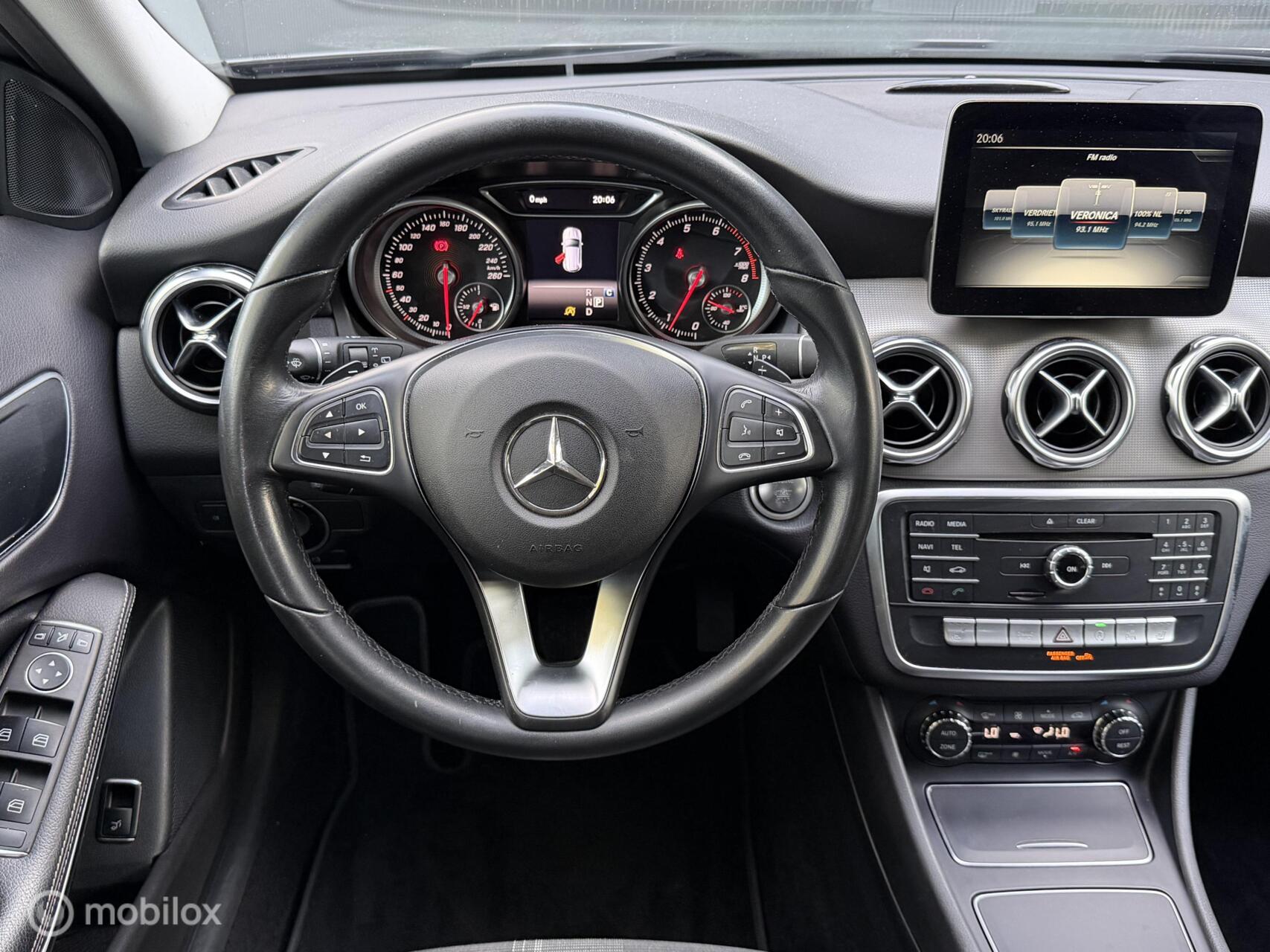 Foto van Mercedes-Benz Gla 180