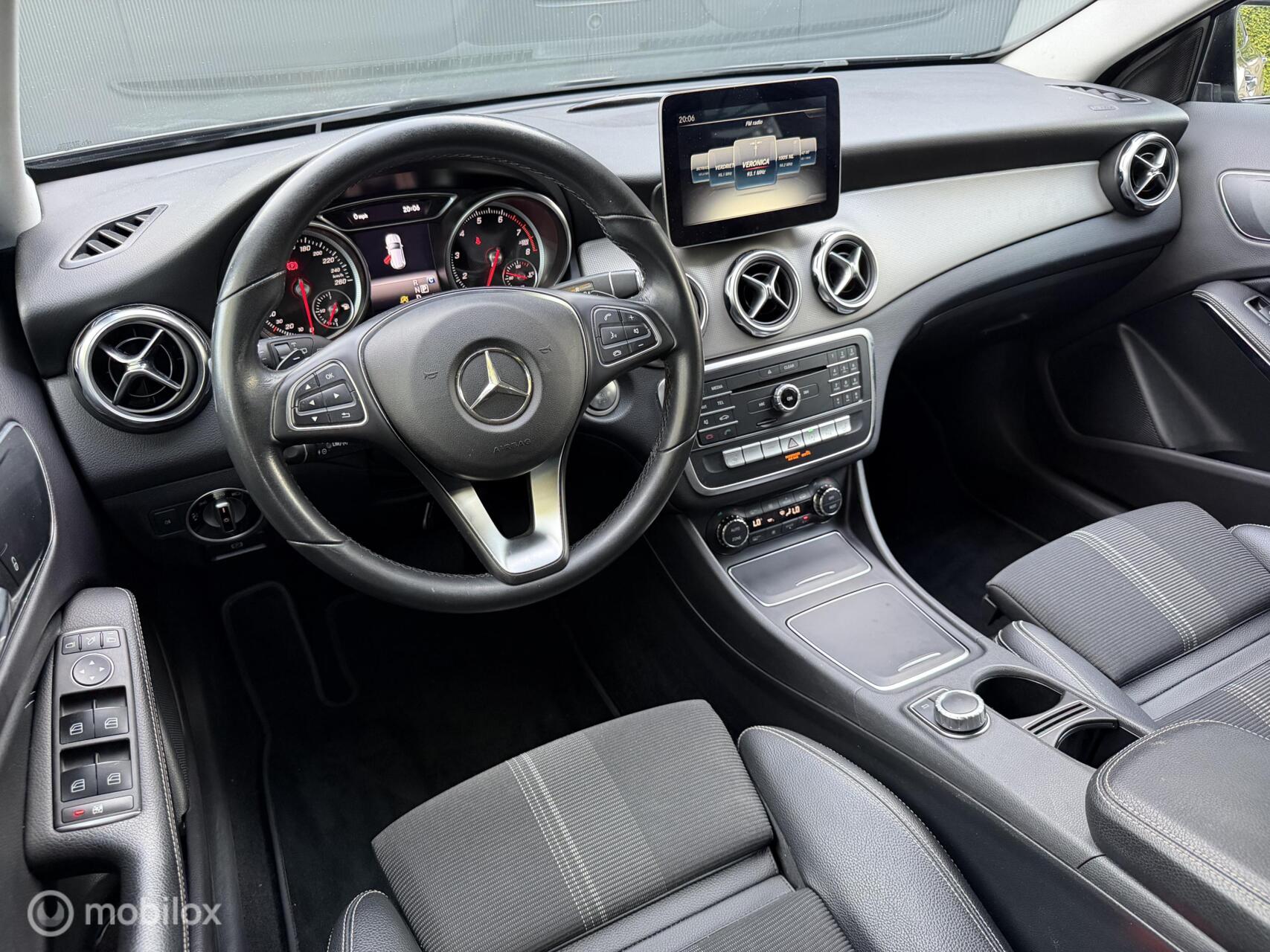 Foto van Mercedes-Benz Gla 180