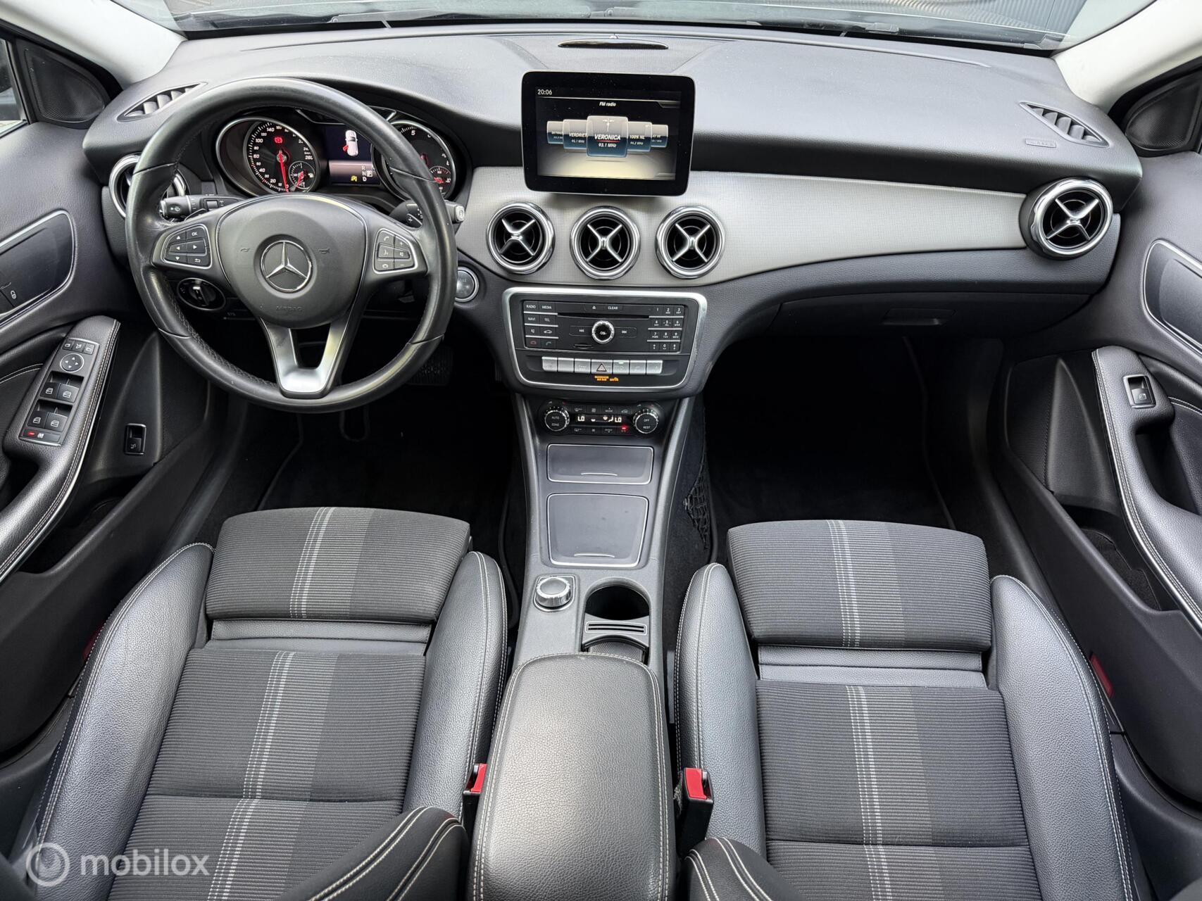 Foto van Mercedes-Benz Gla 180