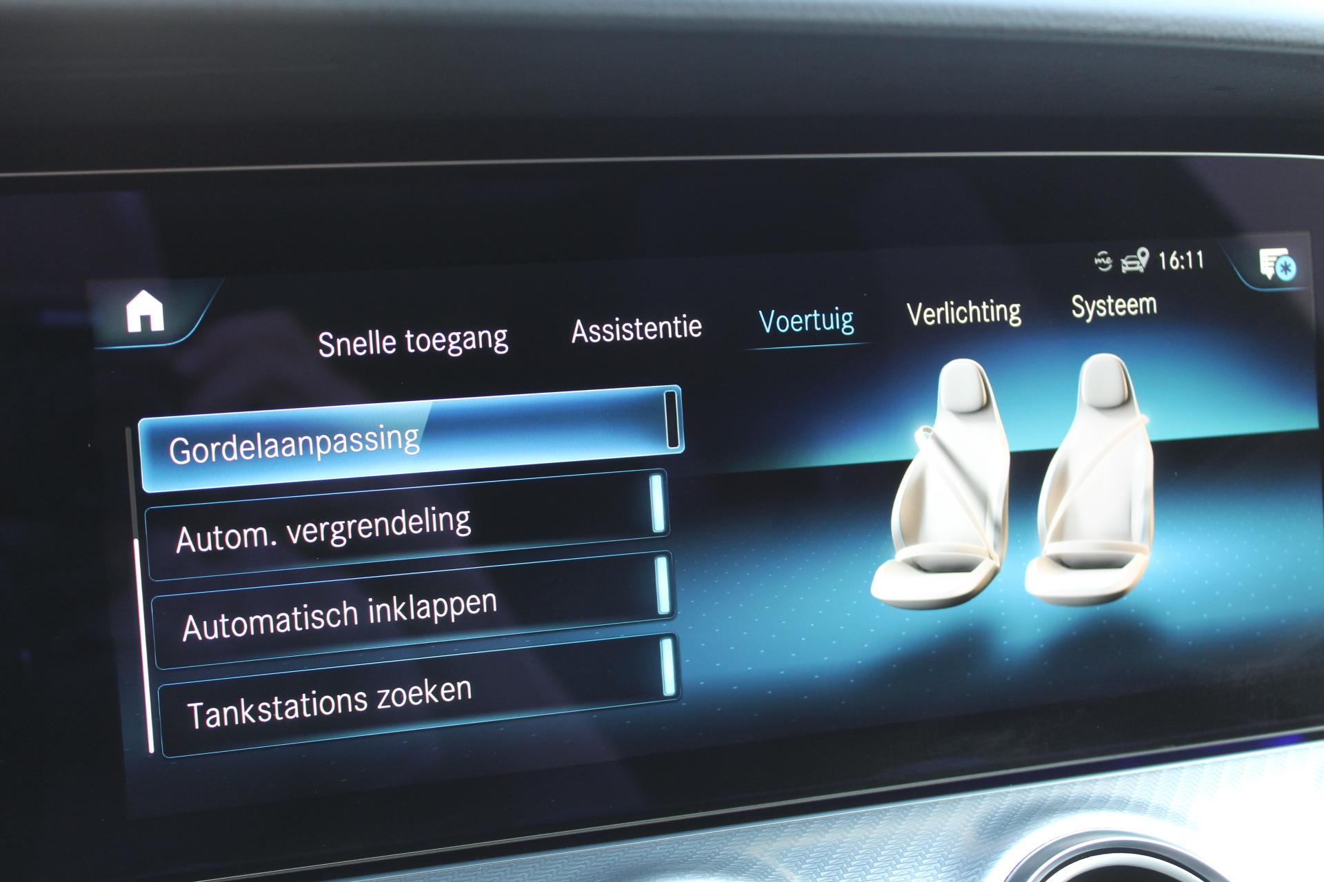 Foto van Mercedes-Benz E 300 E