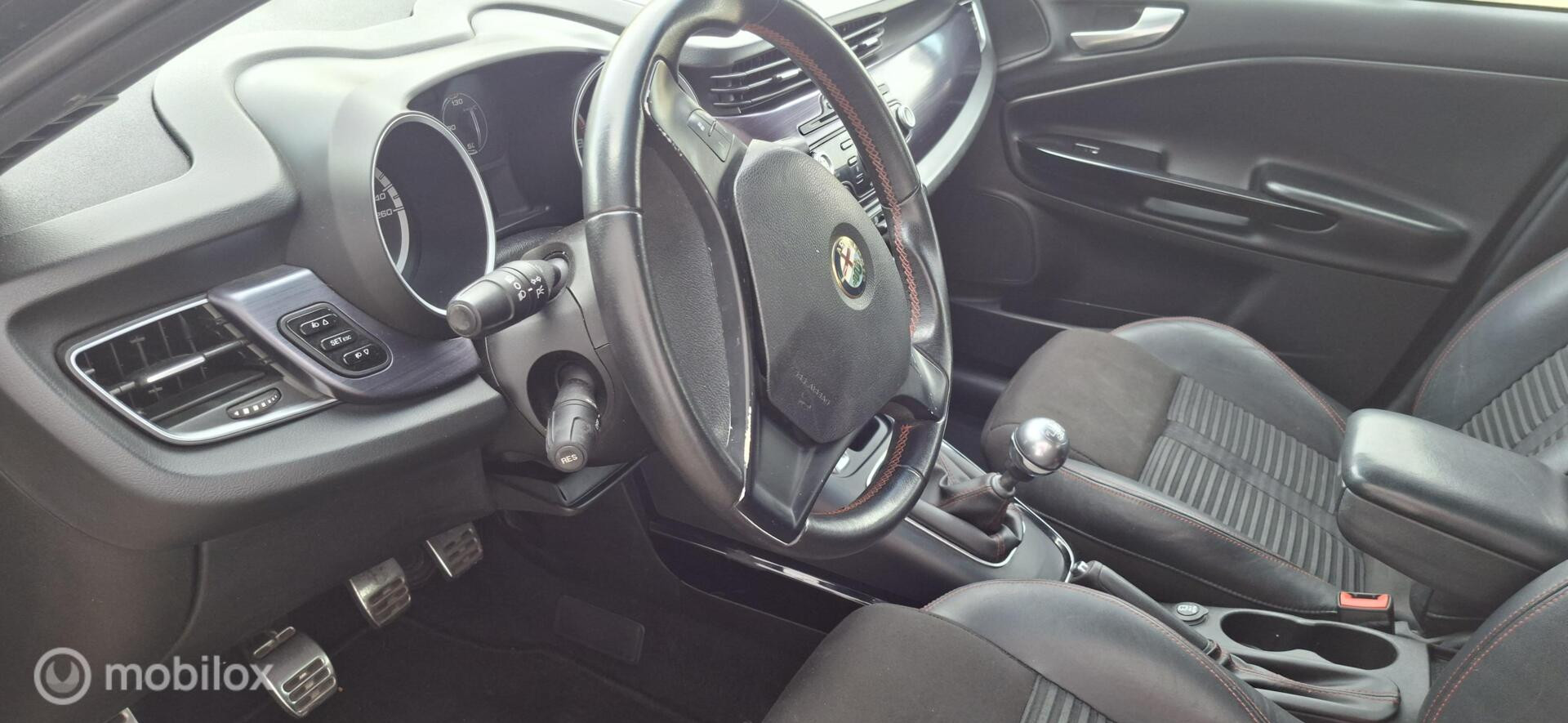 Foto van Alfa Romeo Alfa Giulietta