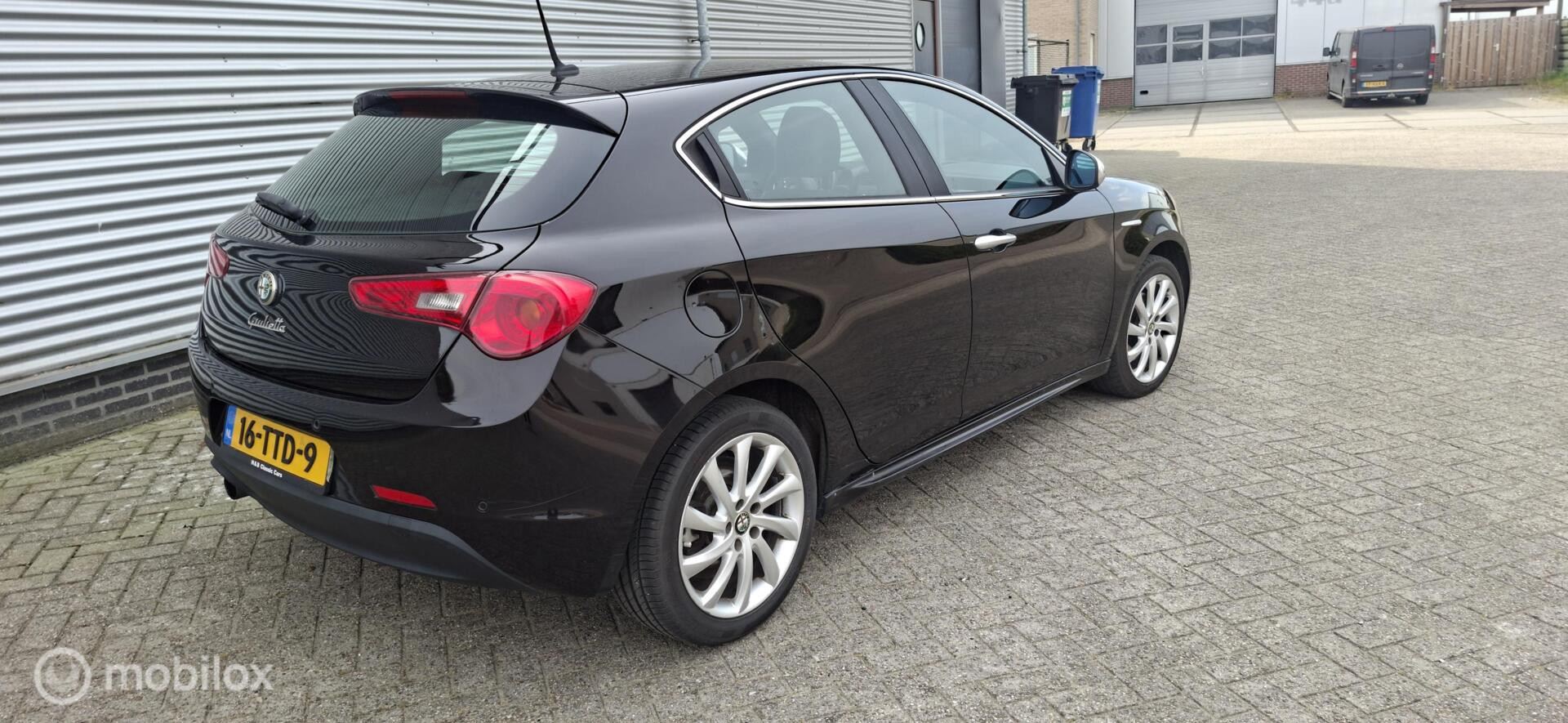 Foto van Alfa Romeo Alfa Giulietta