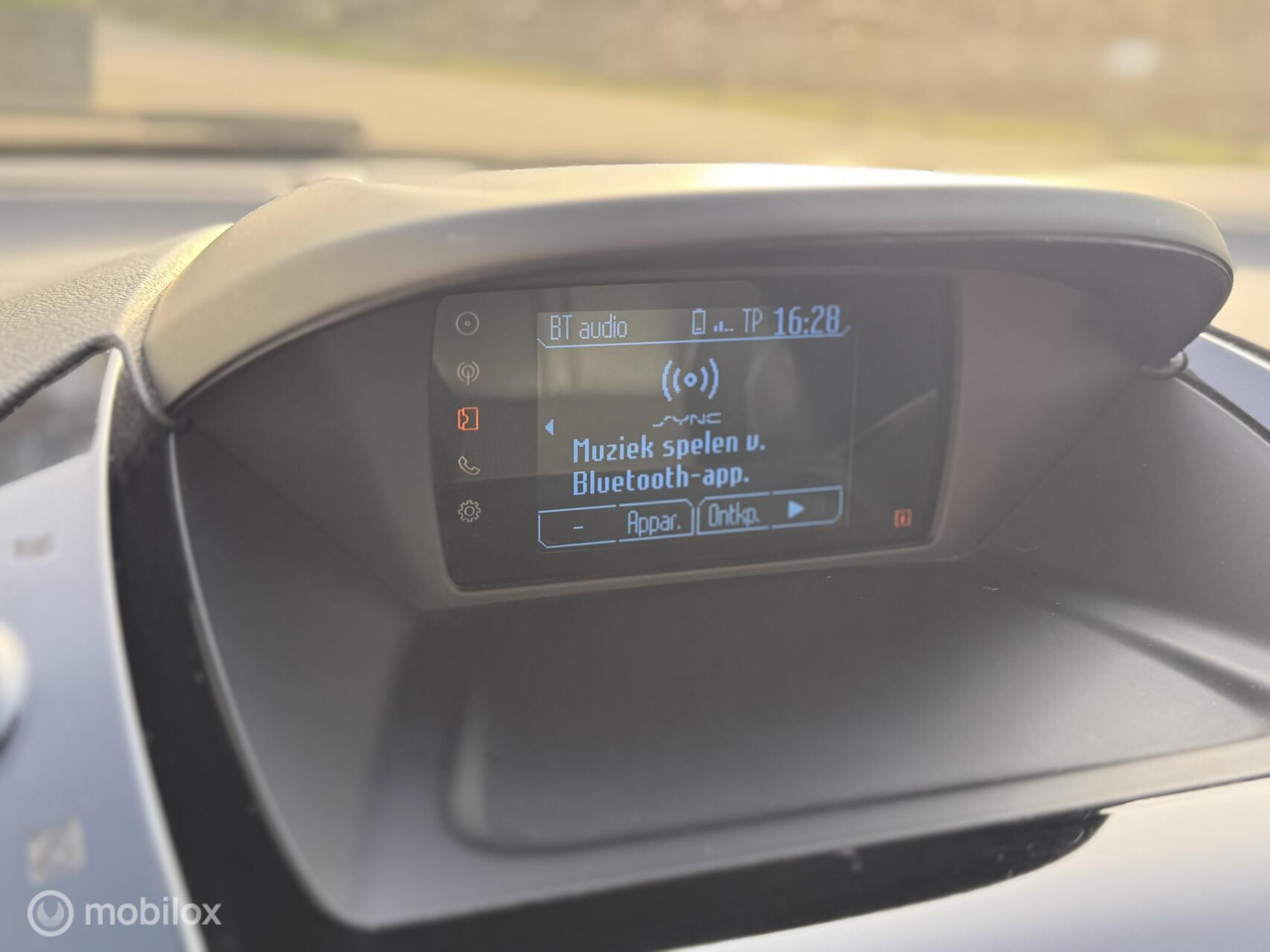 Foto van Ford B-max