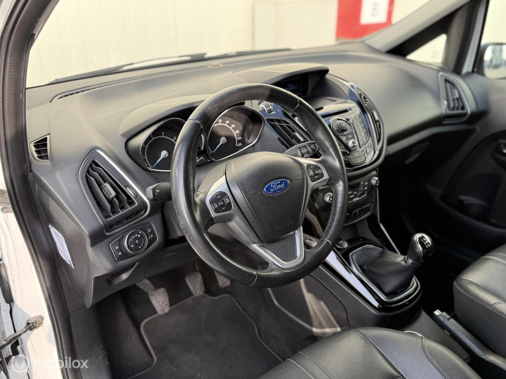 Foto van Ford B-max