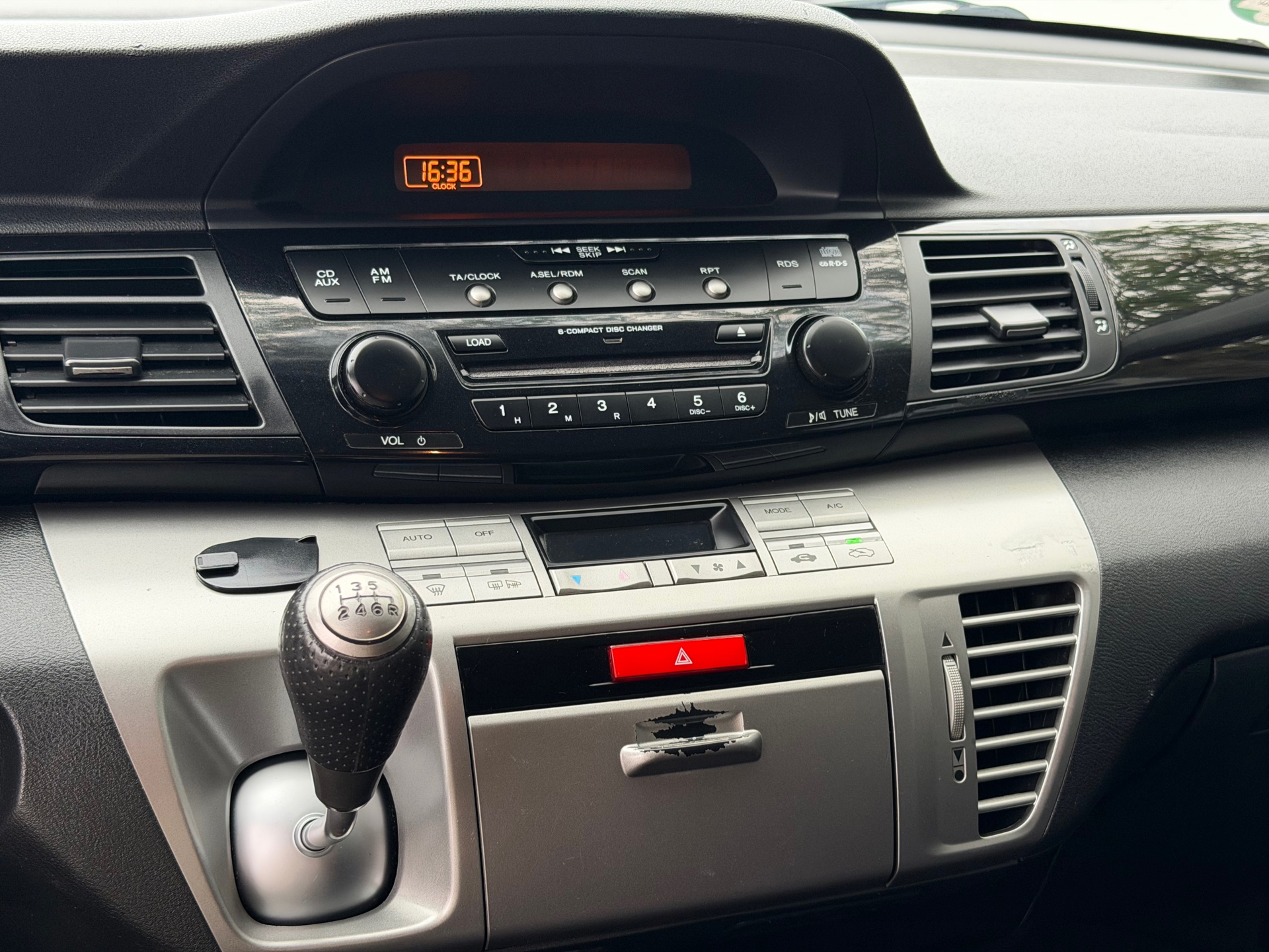 Foto van Honda Fr-v