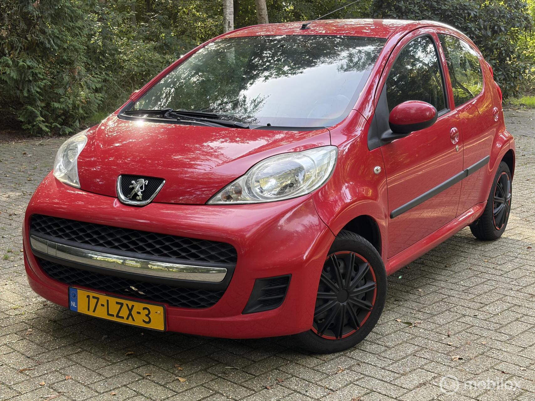 Peugeot Peugeot 107 1.0-12V XS..Airco, 5-Deurs,NW.Apk 2010 - voorkant