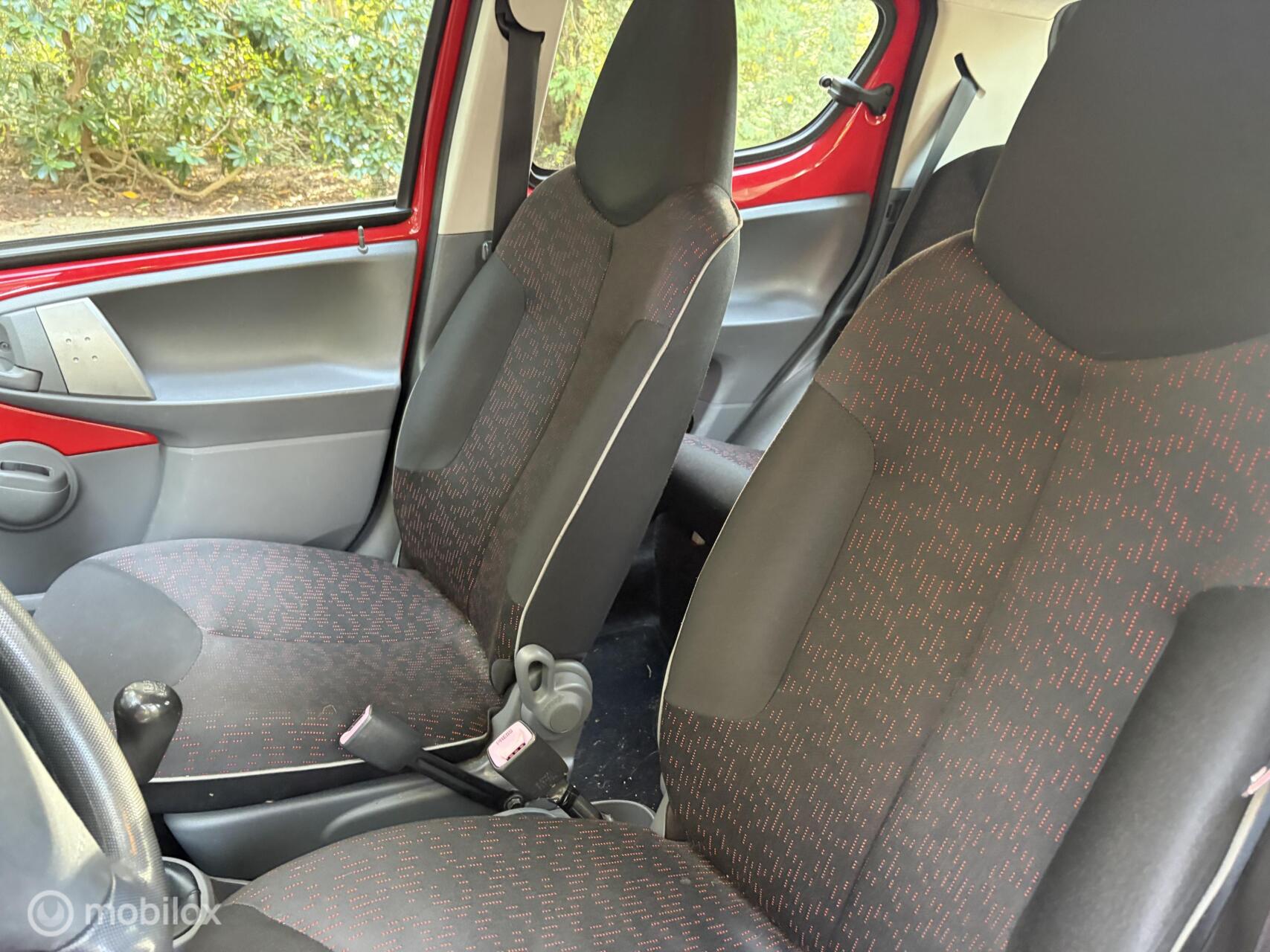 Foto van Peugeot Peugeot 107