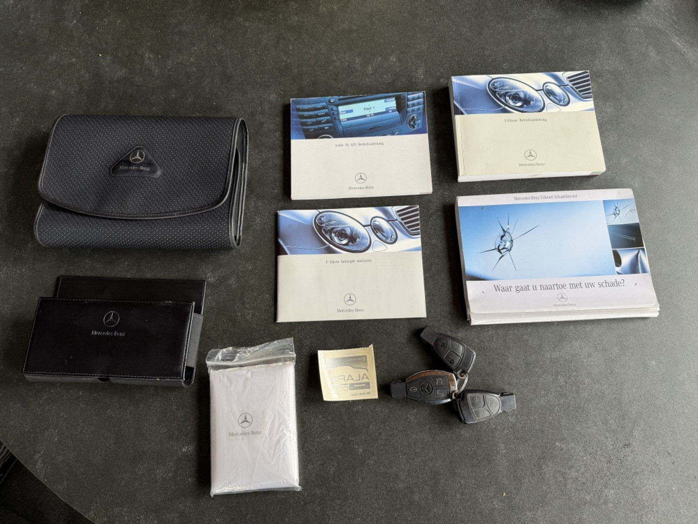 Foto van Mercedes-Benz E 240
