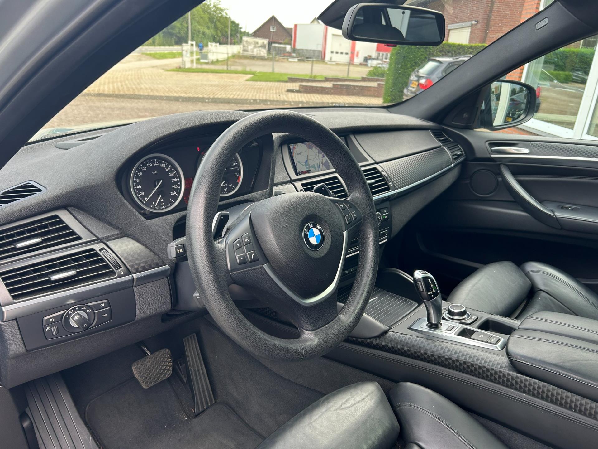 Foto van BMW X6 Xdrive35i