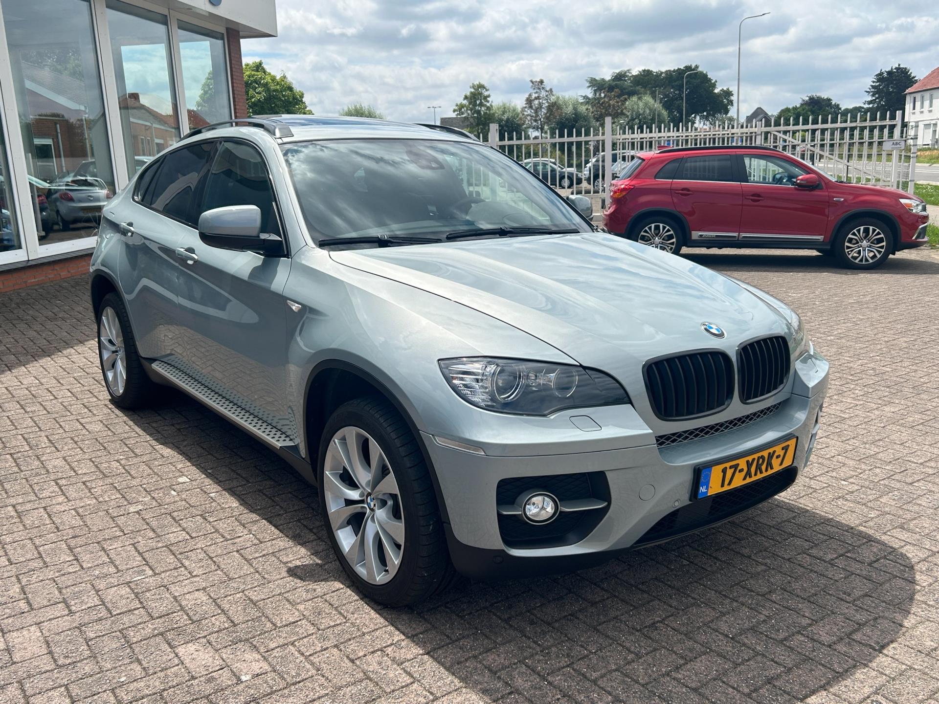 Foto van BMW X6 Xdrive35i