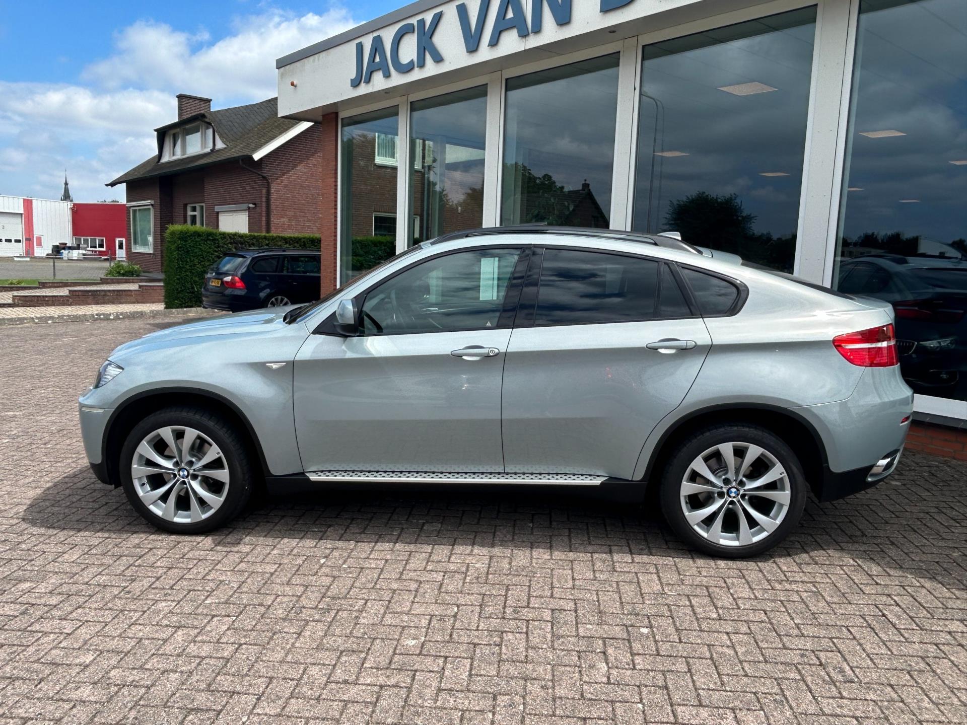 Foto van BMW X6 Xdrive35i