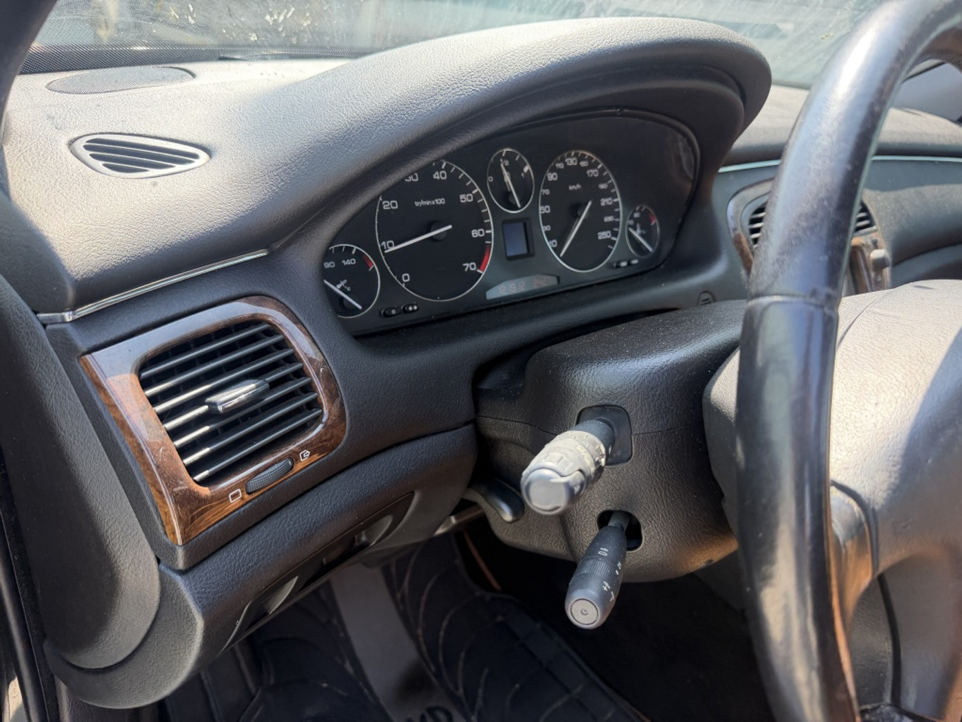 Foto van Peugeot 607