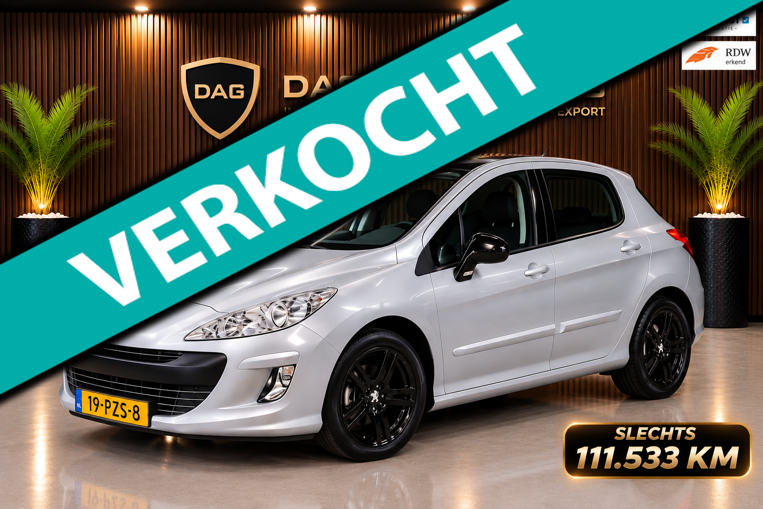 Peugeot 308 1.6 AUTOMAAT|PANO|PDC|CRUISE|NAVI|AIRCO 2011 - voorkant