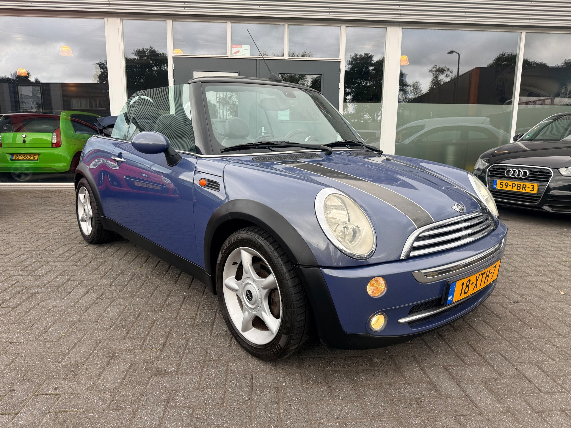 Mini Mini Cooper 1.6 Cooper Chili Cabrio/Airco/Pdc/Lichtmetaal/Voorruit Verwarming!!! 2005 - voorkant